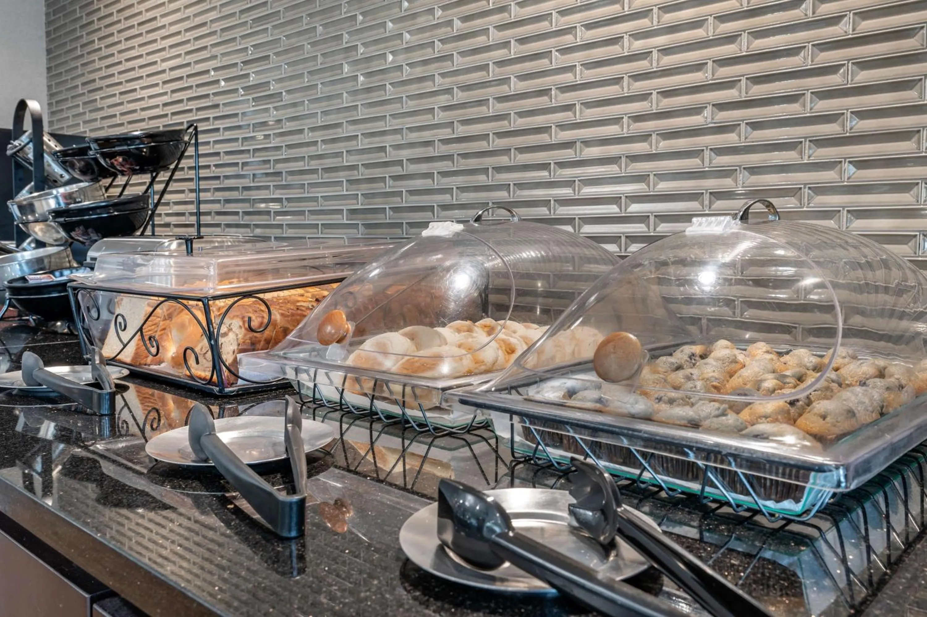 Breakfast in Drury Inn & Suites Champaign