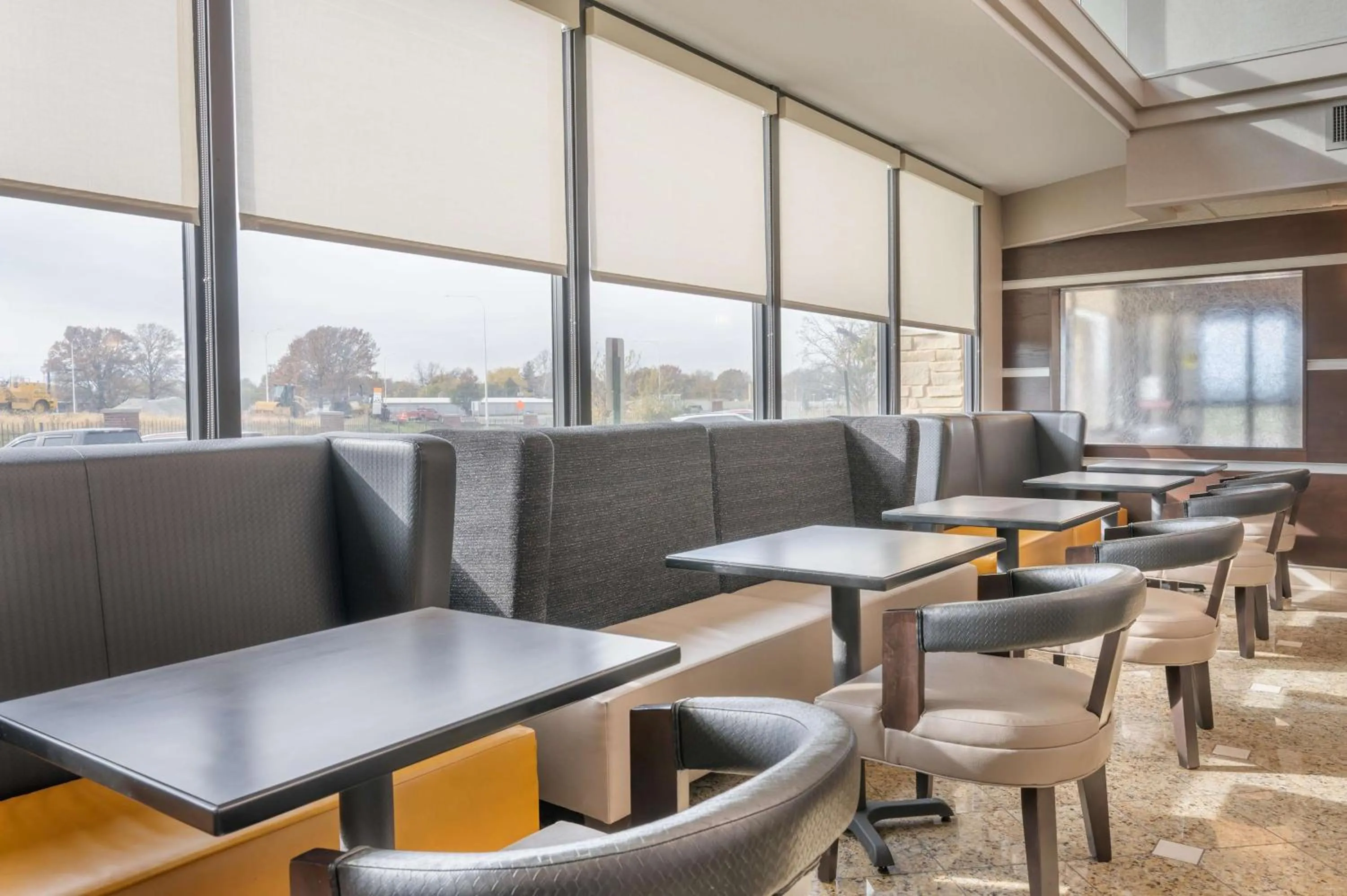 Lobby or reception in Drury Inn & Suites Champaign