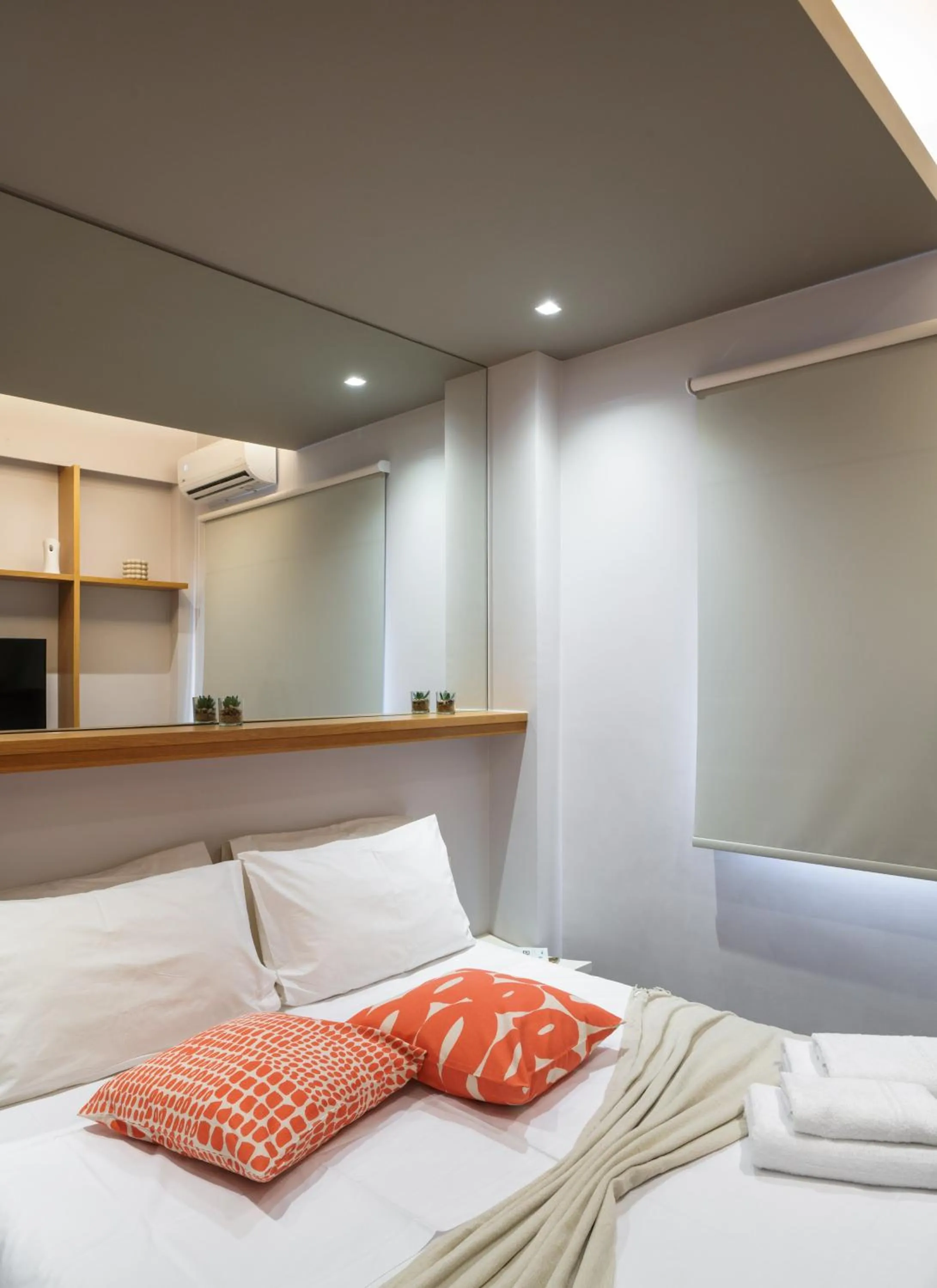 Bedroom, Bed in Kolokotroni Lofts Syntagma