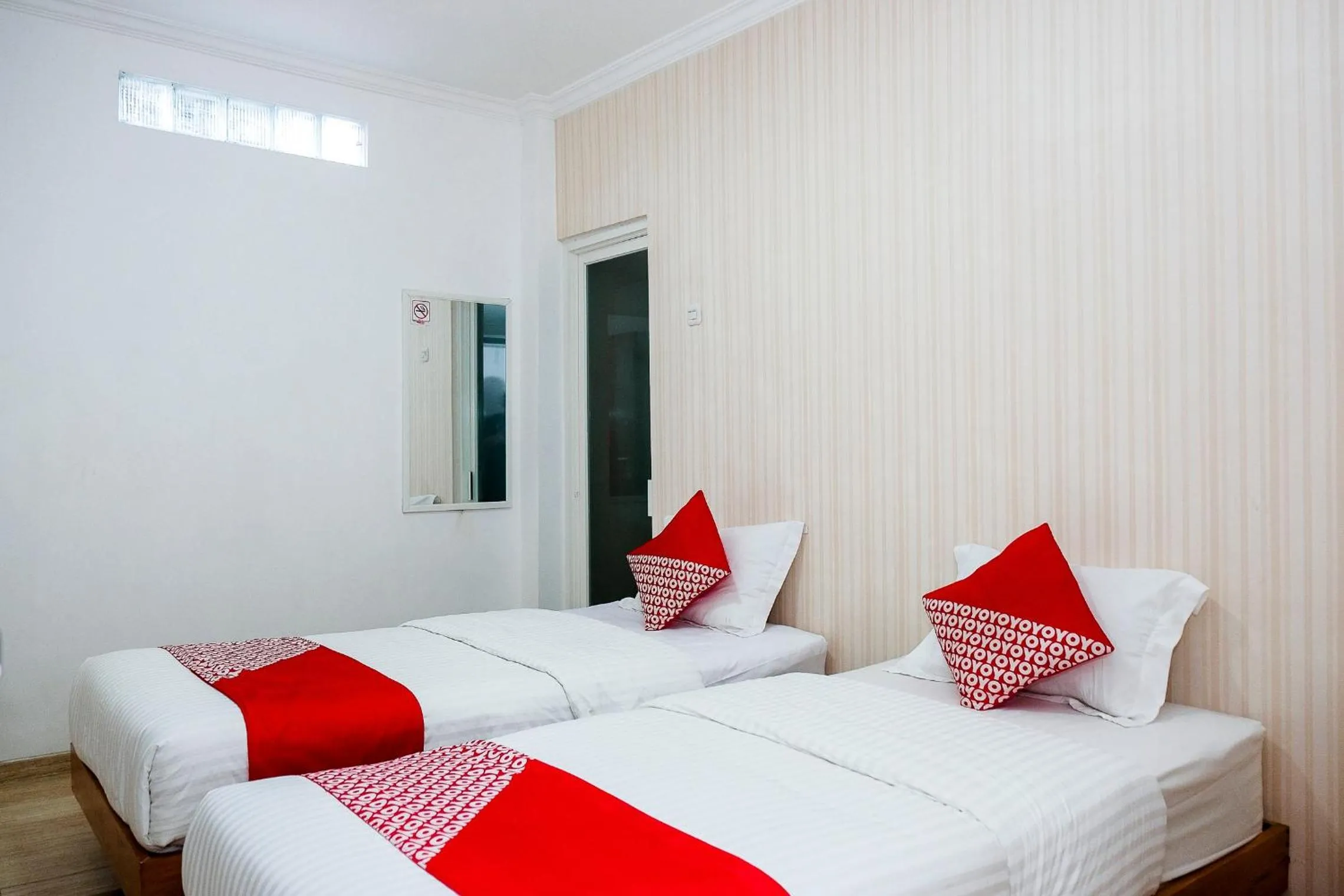 Bedroom, Bed in Hotel O 111 Residence