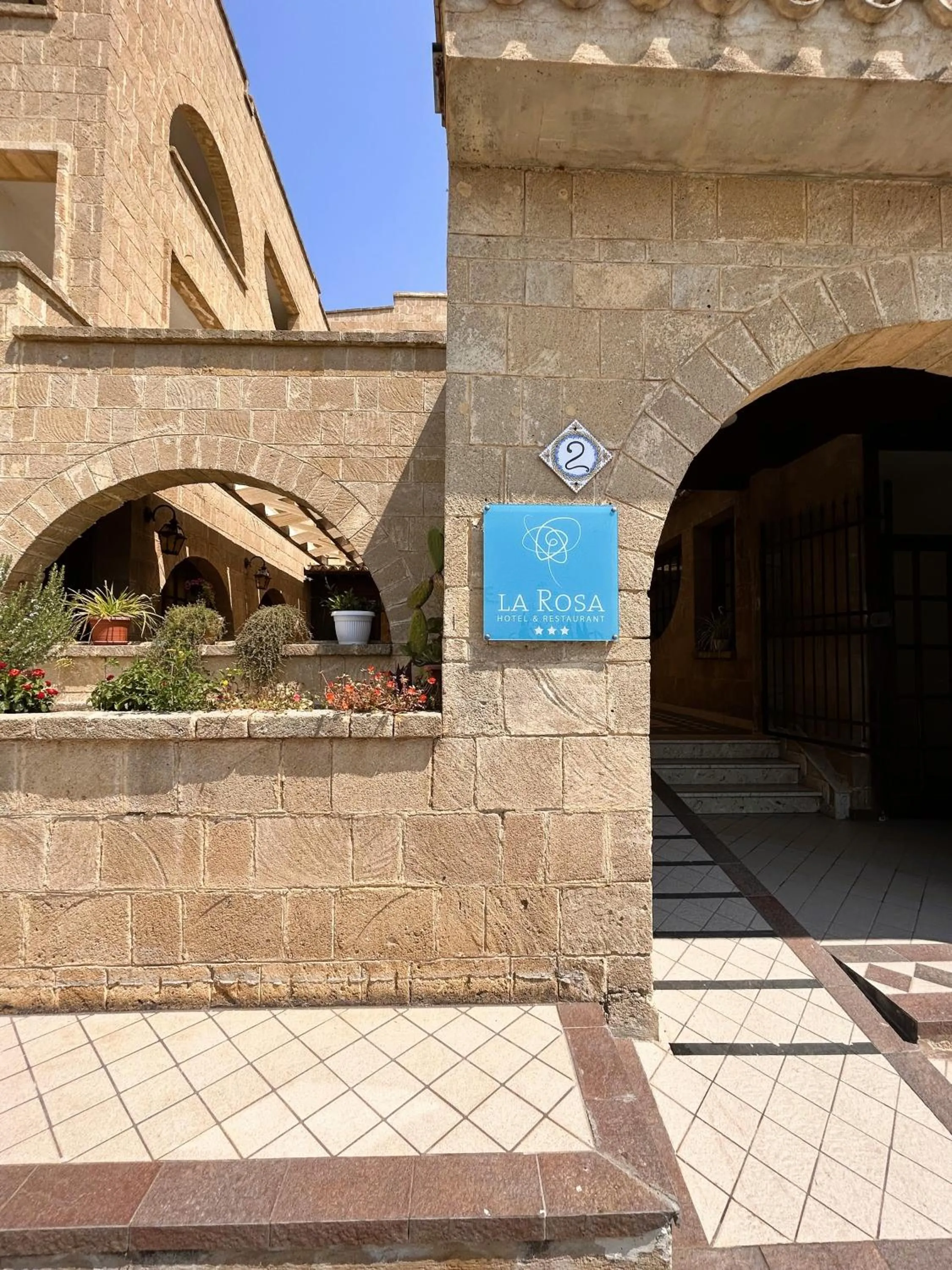 Property building in La Rosa Hotel - Selinunte