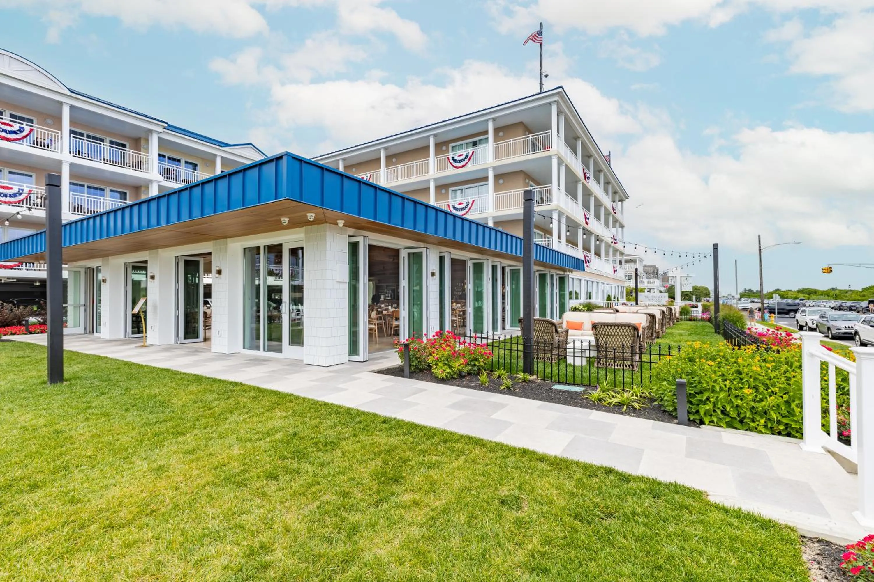 La Mer Beachfront Resort