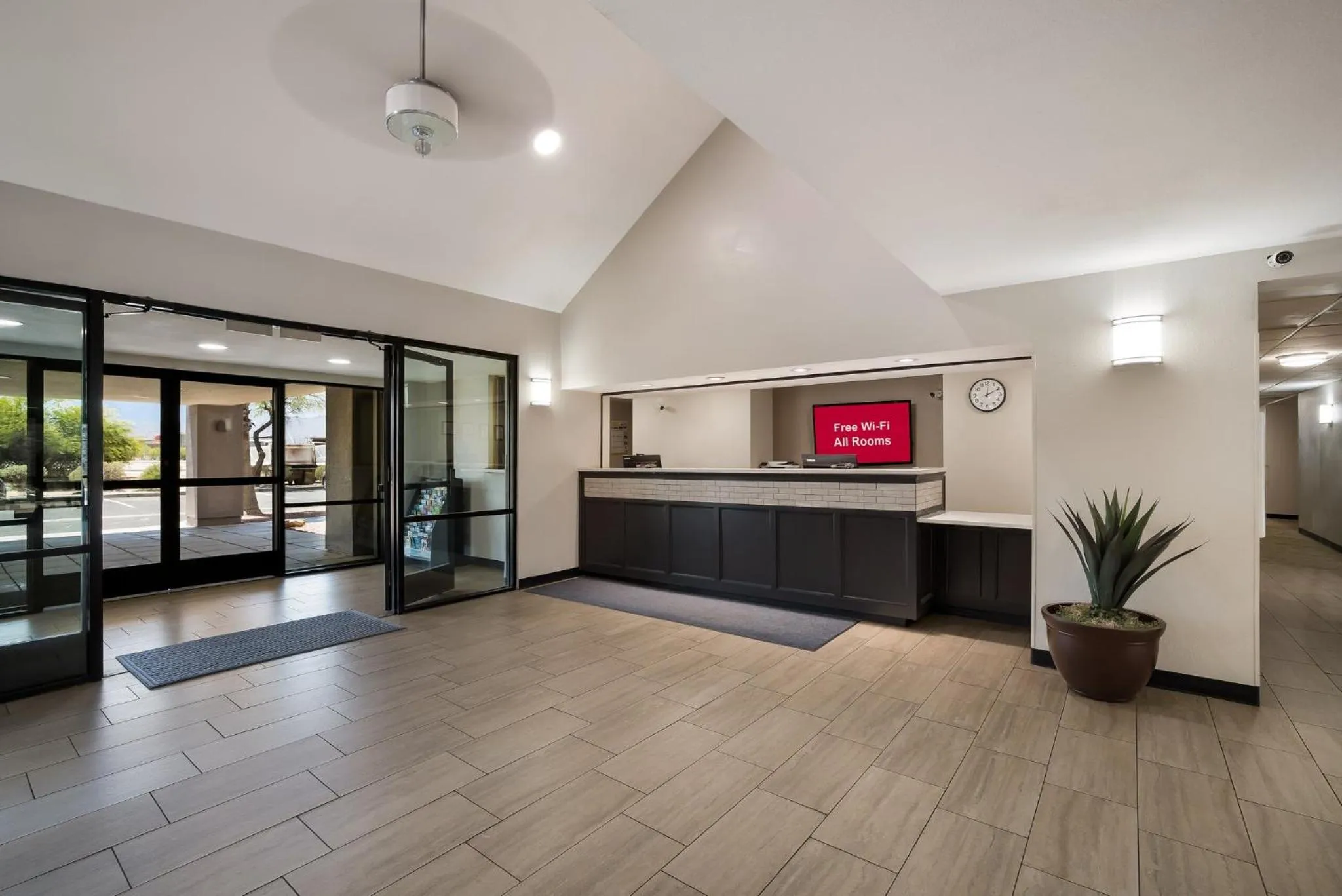 Lobby or reception in Red Roof Inn Tucson North - Marana