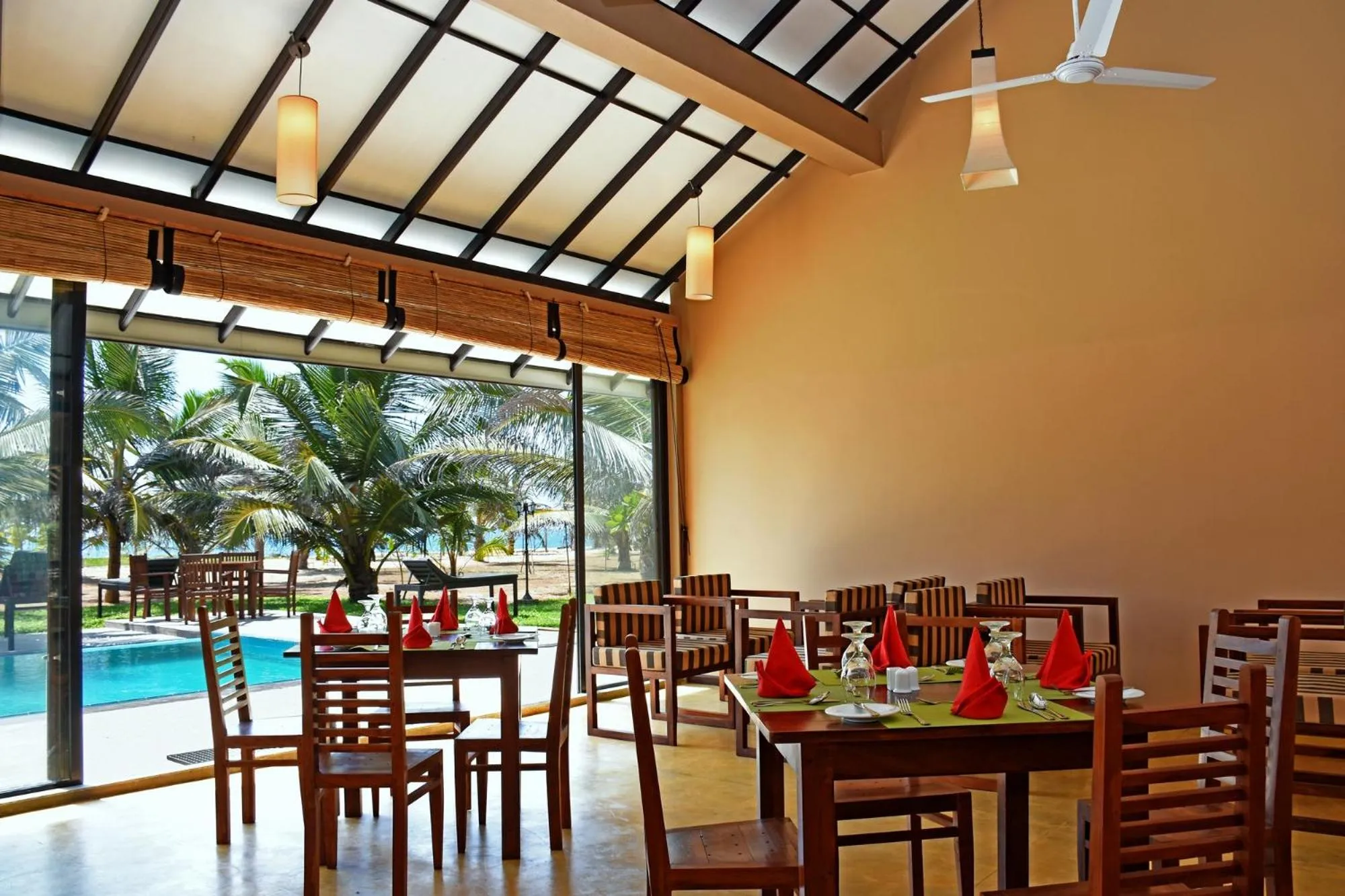Restaurant/places to eat in Melheim Beach Kalpitiya