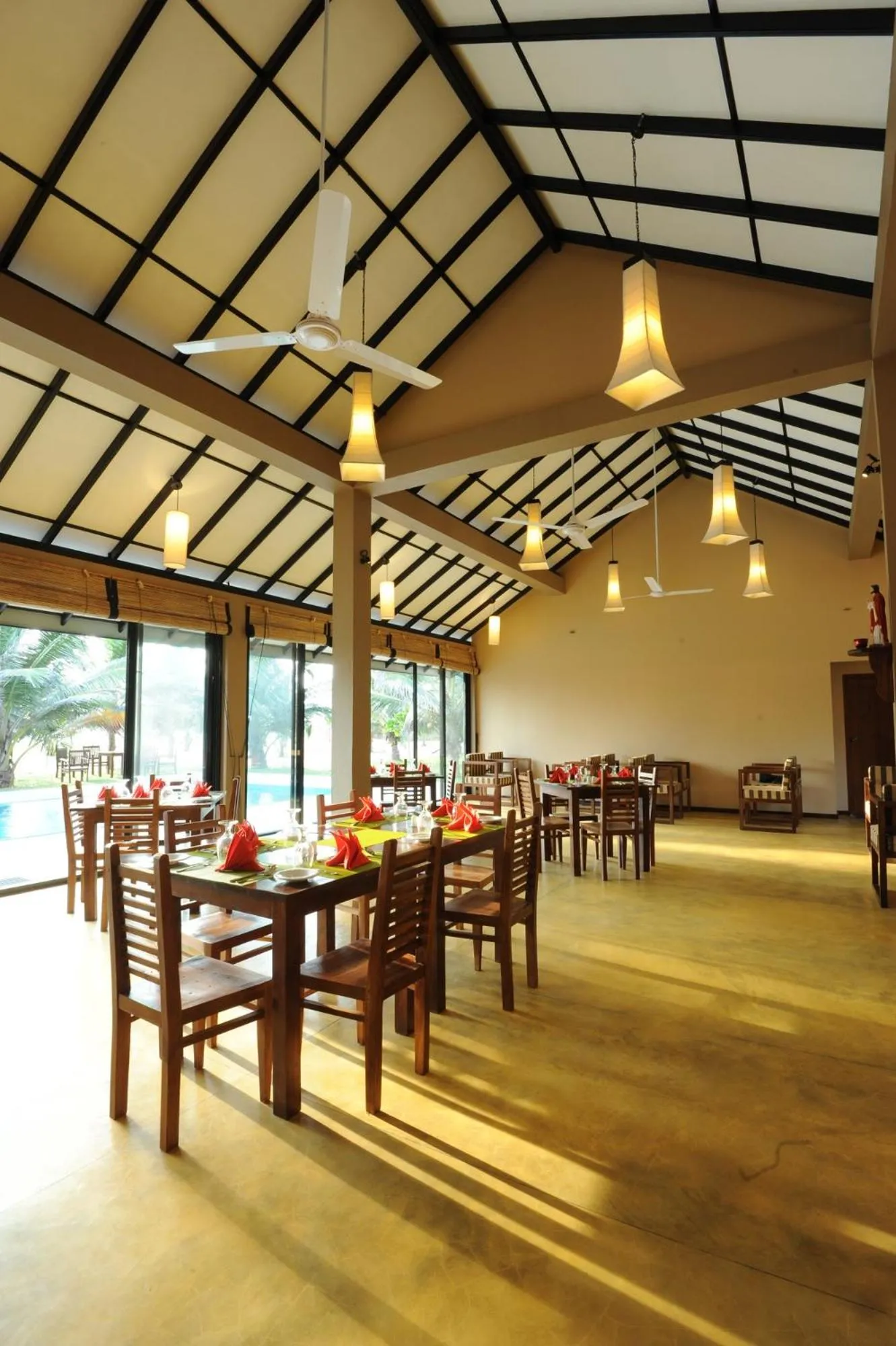 Restaurant/places to eat in Melheim Beach Kalpitiya