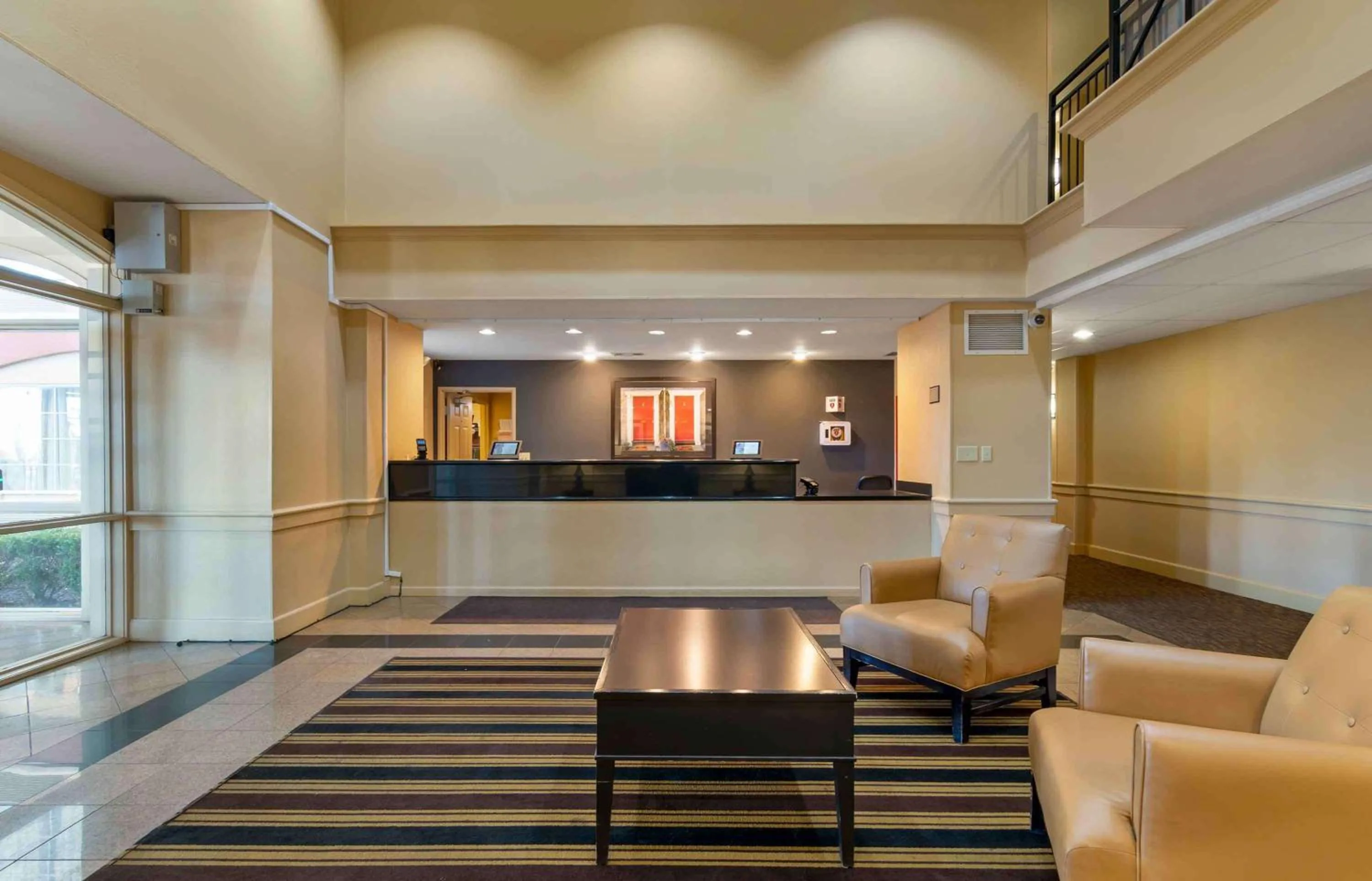 Lobby or reception in Extended Stay America Suites - Kansas City - Overland Park - Metcalf Ave