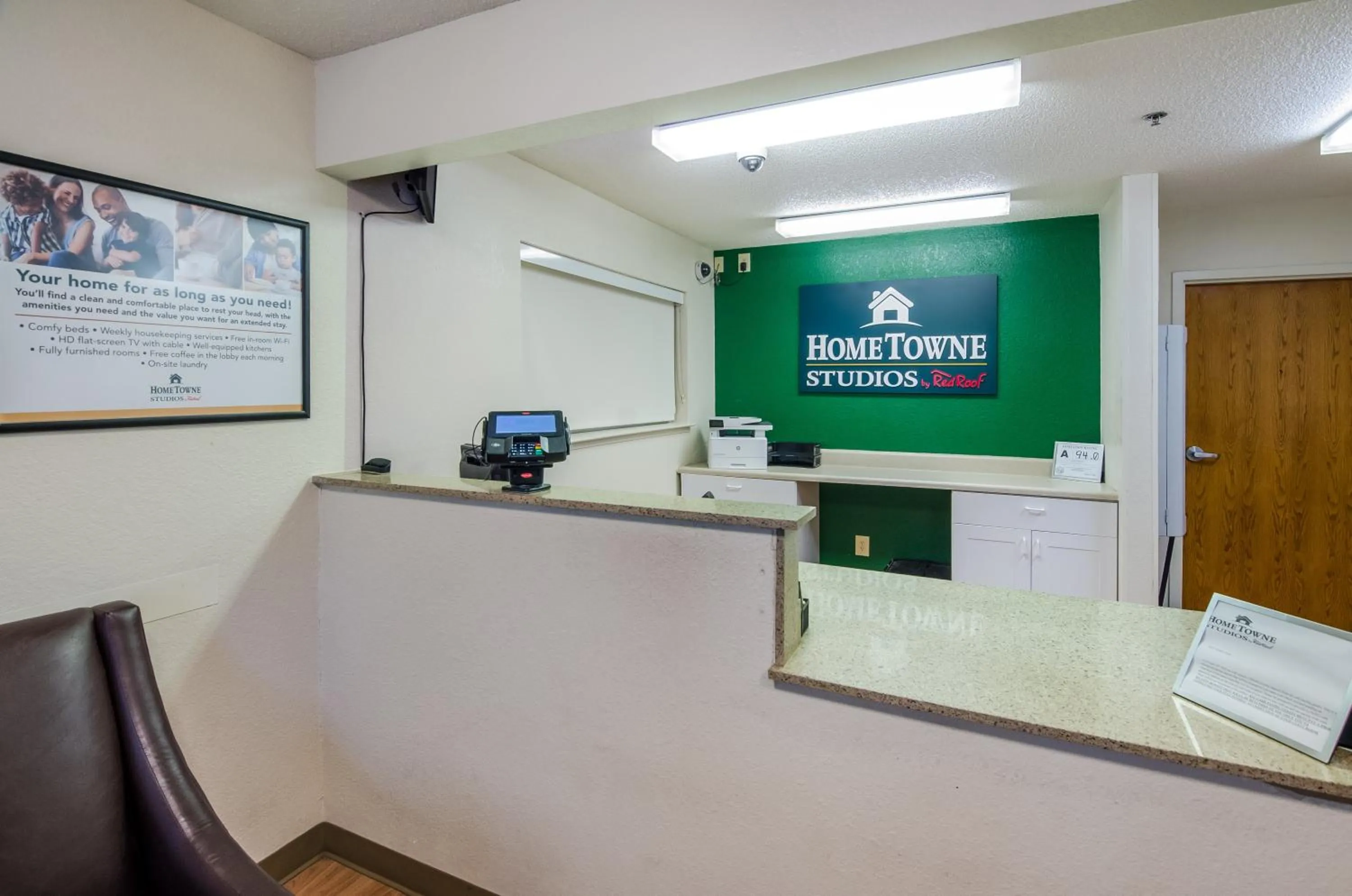 Lobby or reception in HomeTowne Studios by Red Roof Winston-Salem - University Pkwy