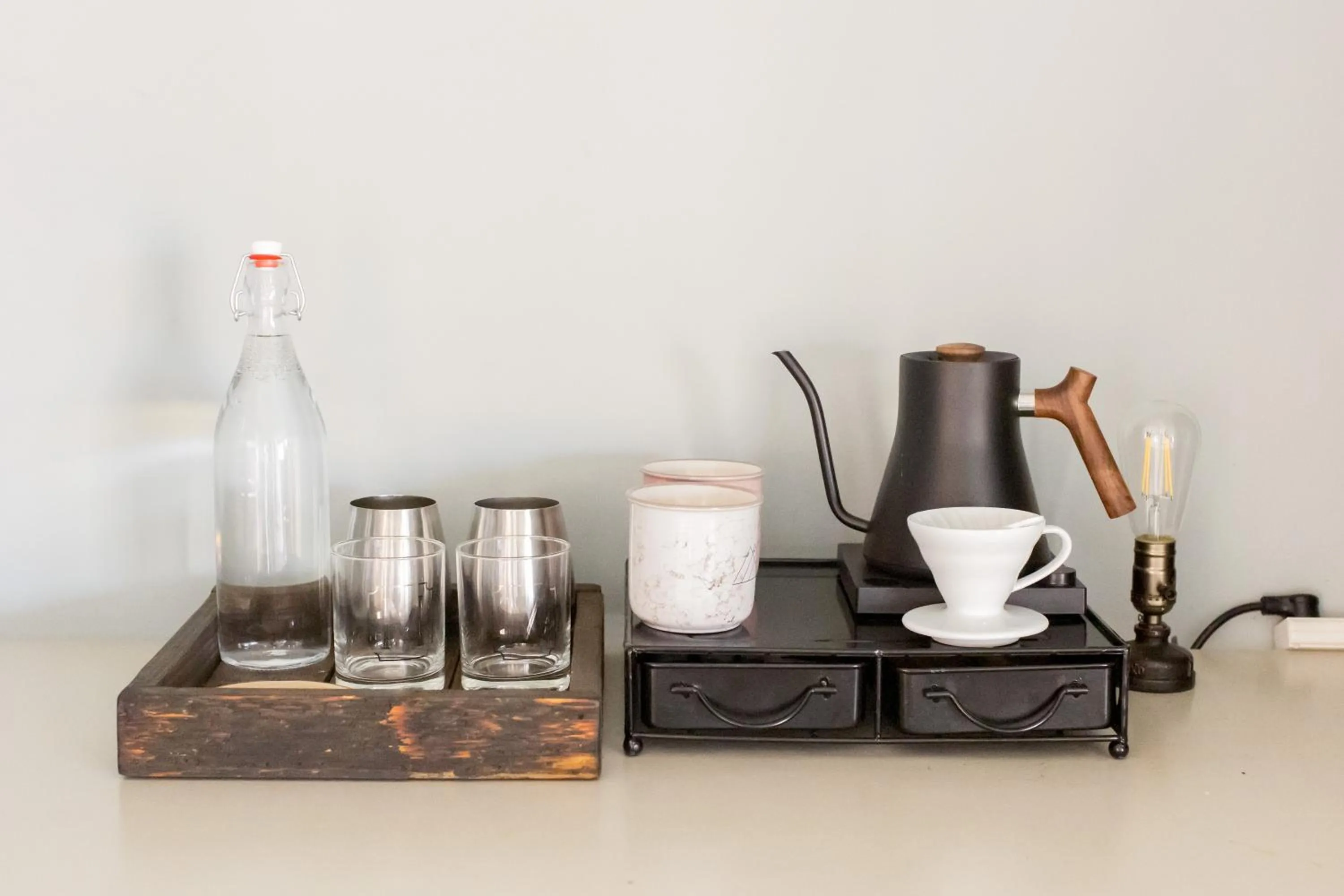 Coffee/tea facilities in Miracle Manor Boutique Hotel & Spa