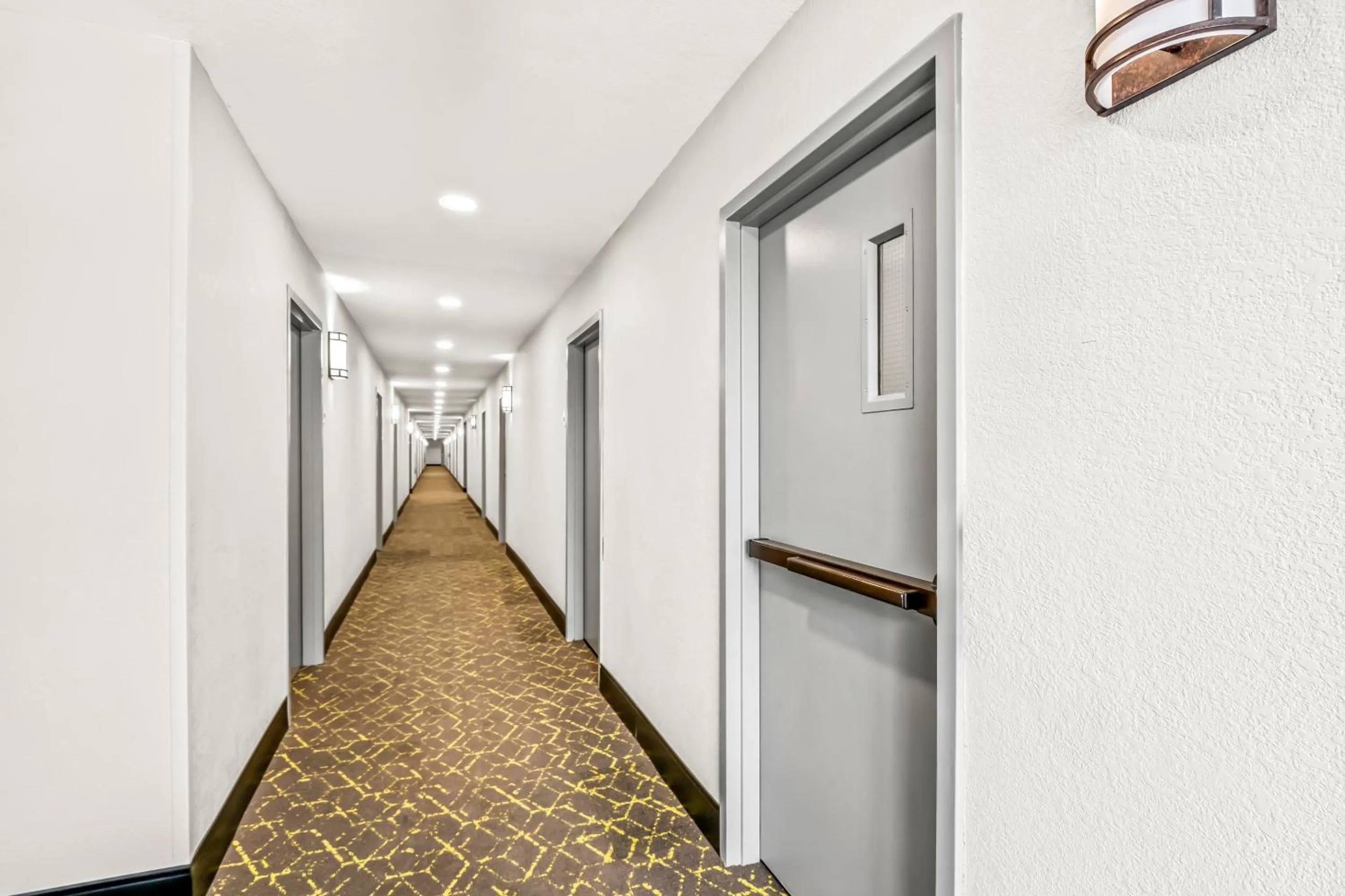 Decorative detail in Red Roof Inn Southfield