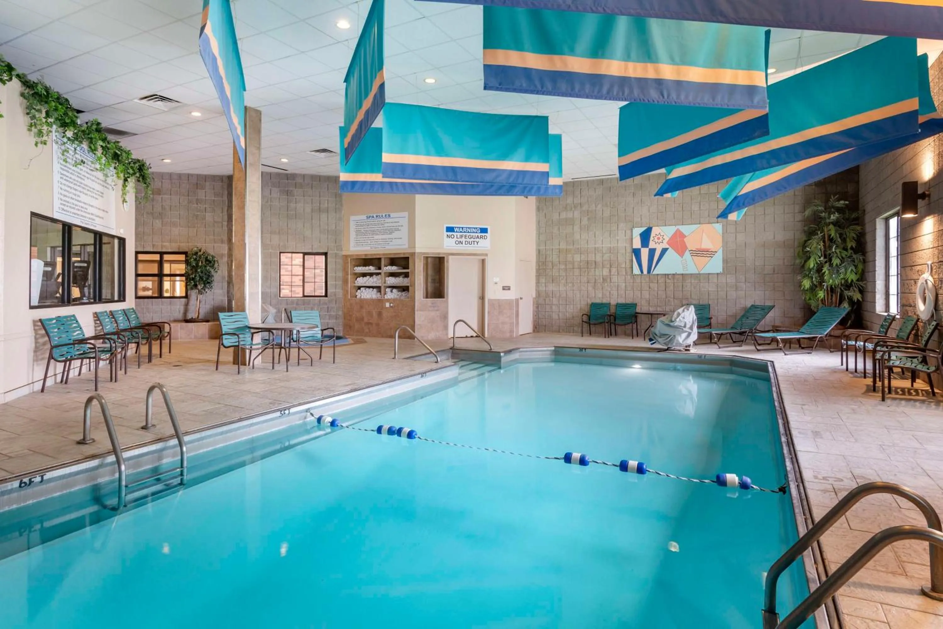 Pool view in Best Western Plus Butte Plaza Inn