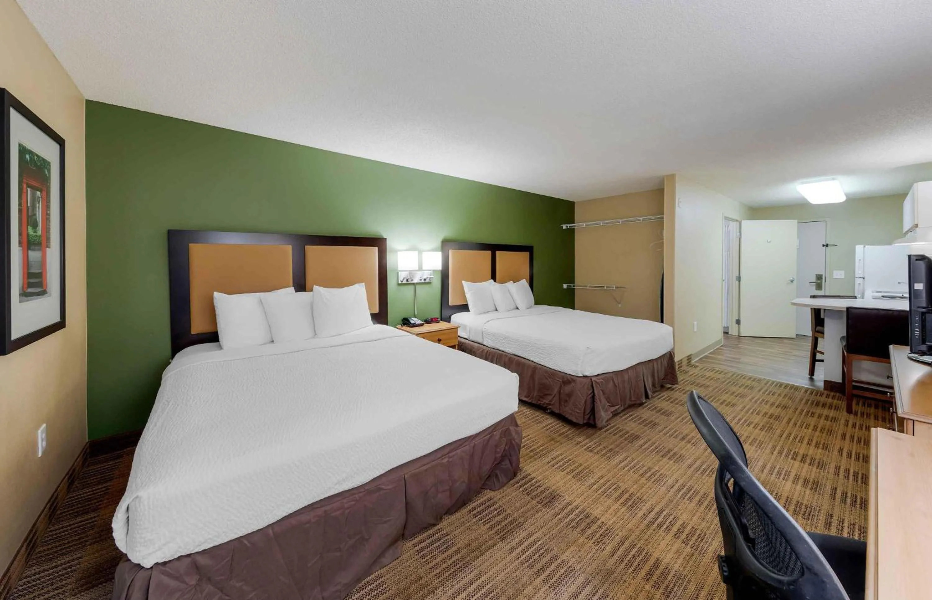 Bedroom, Bed in Extended Stay America Suites - Orange County - Cypress