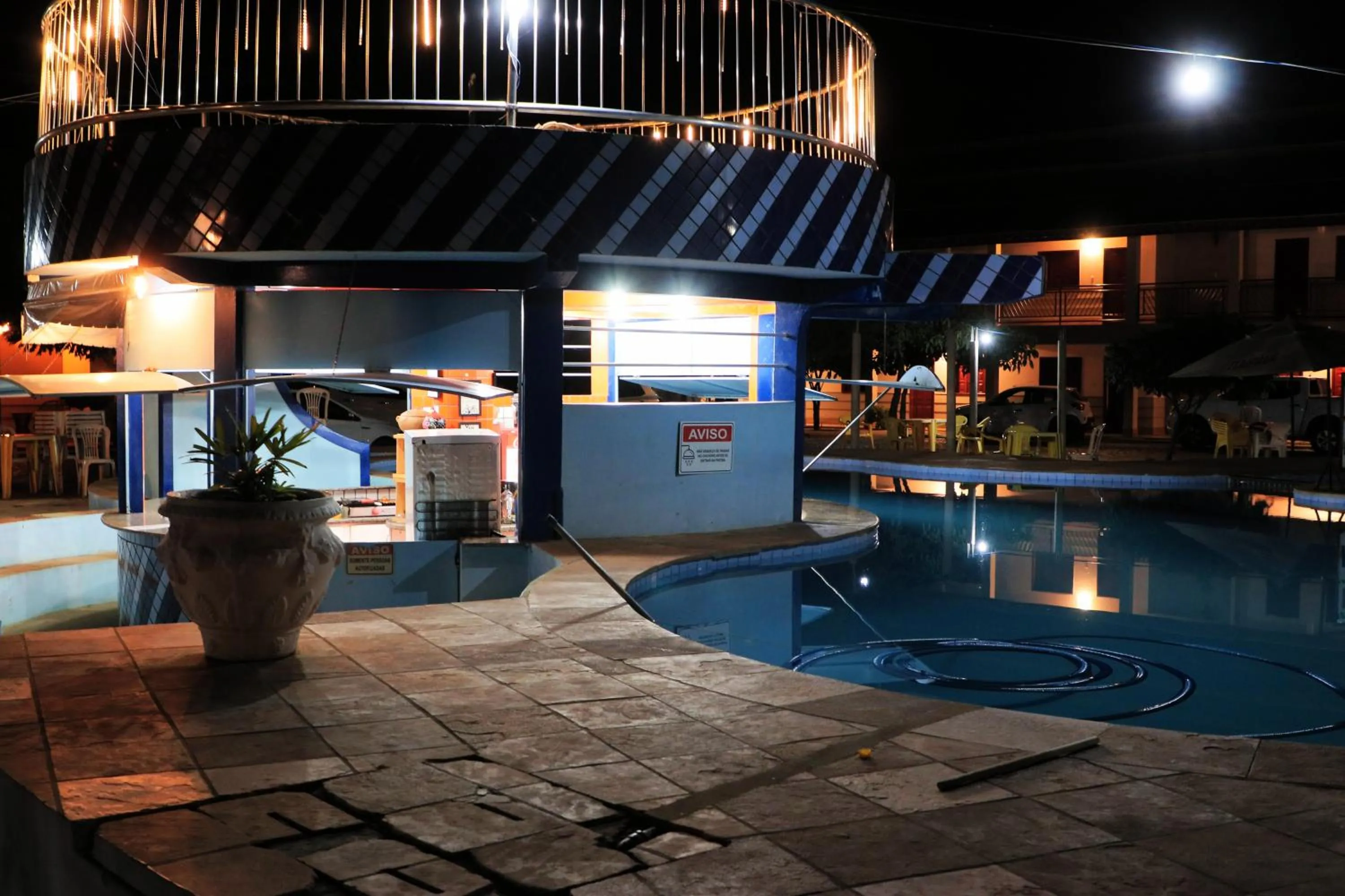 Night in Hotel Pousada da Lapa