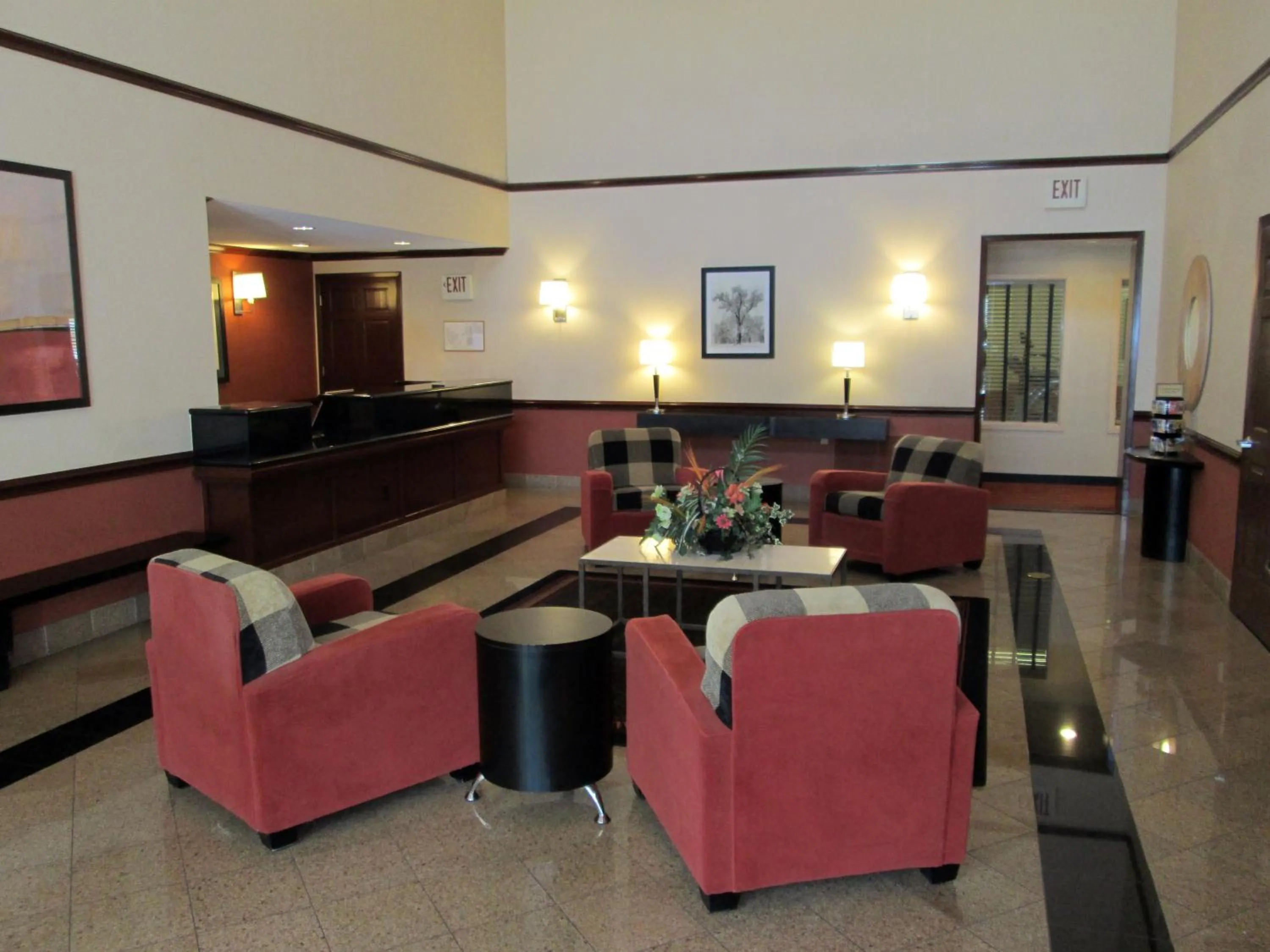 Lobby or reception, Lounge/Bar in Extended Stay America Suites - Dallas - Vantage Point Dr