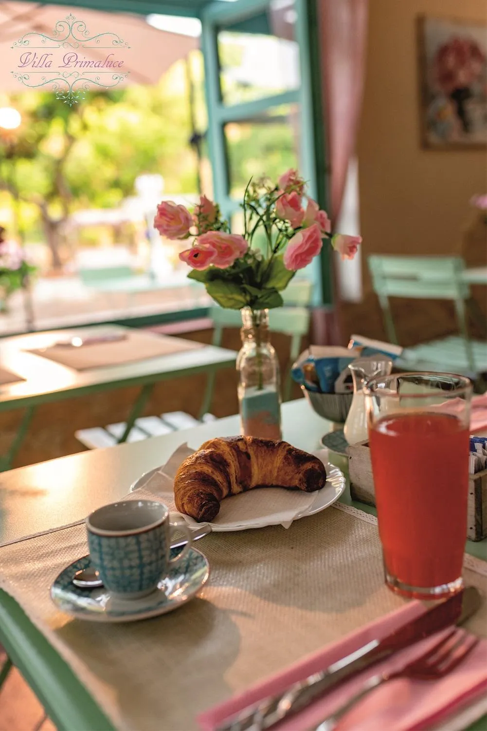 Breakfast in Villa Primaluce
