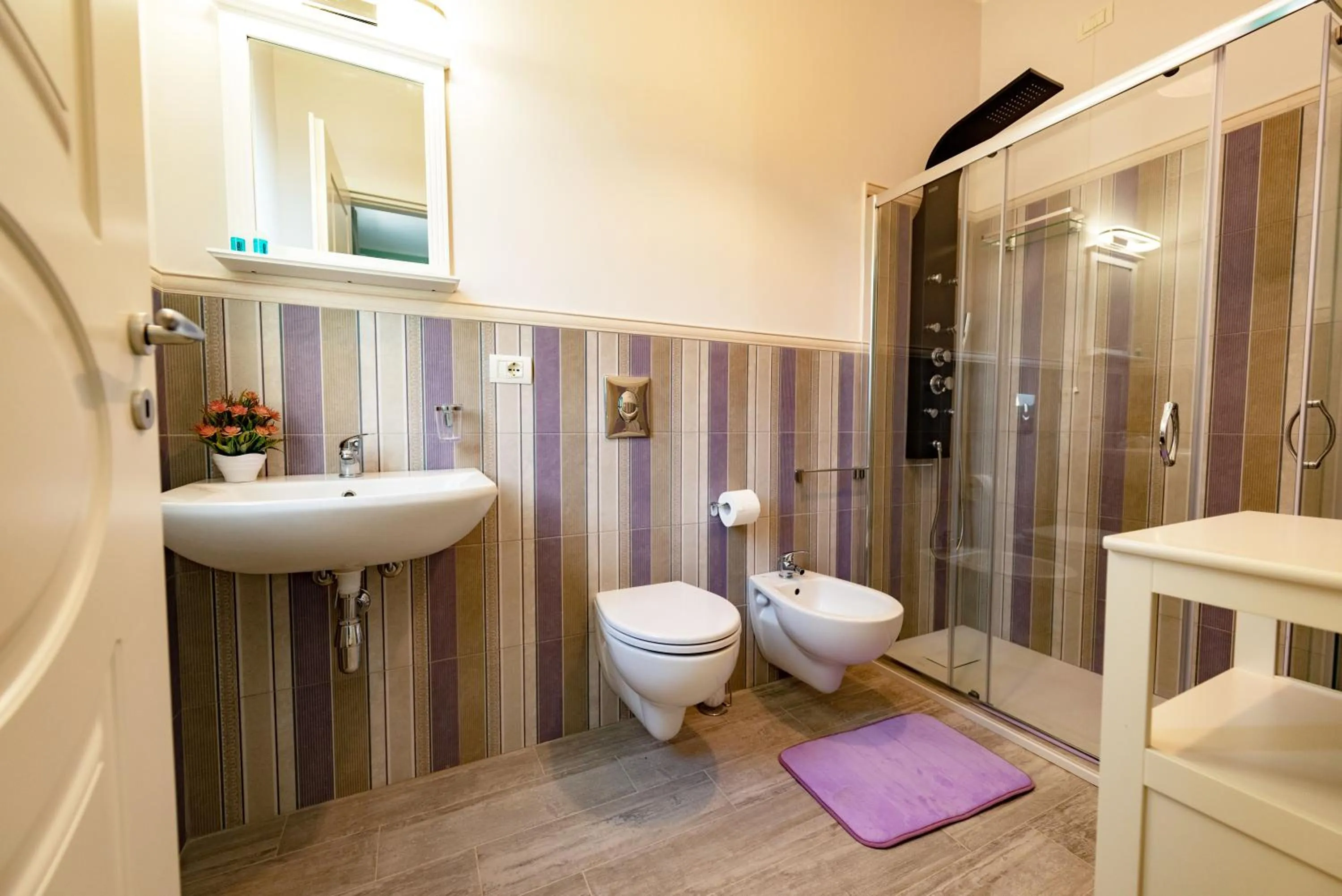 Shower in Villa Primaluce