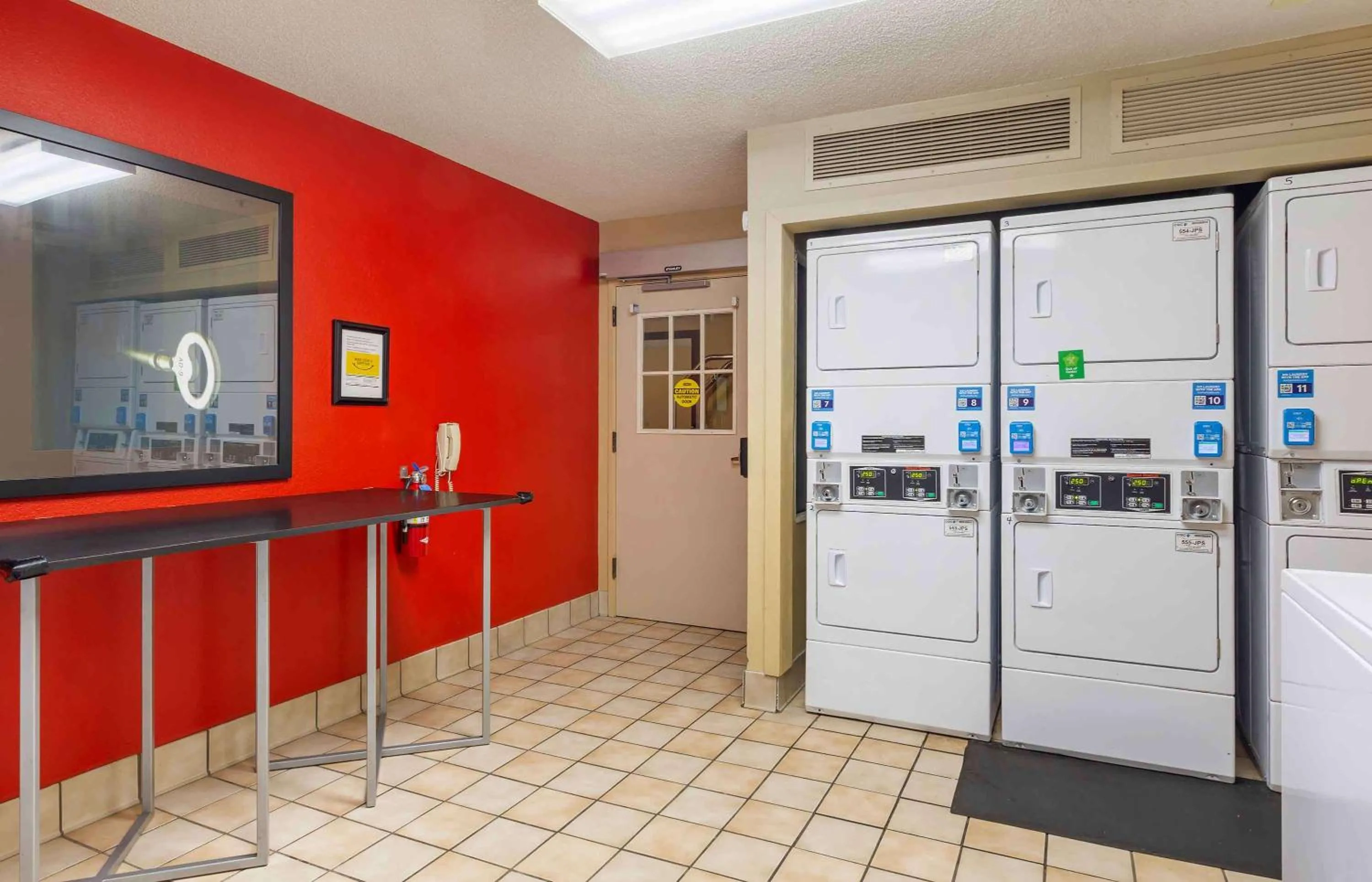 Property building in Extended Stay America Suites - Boston - Marlborough