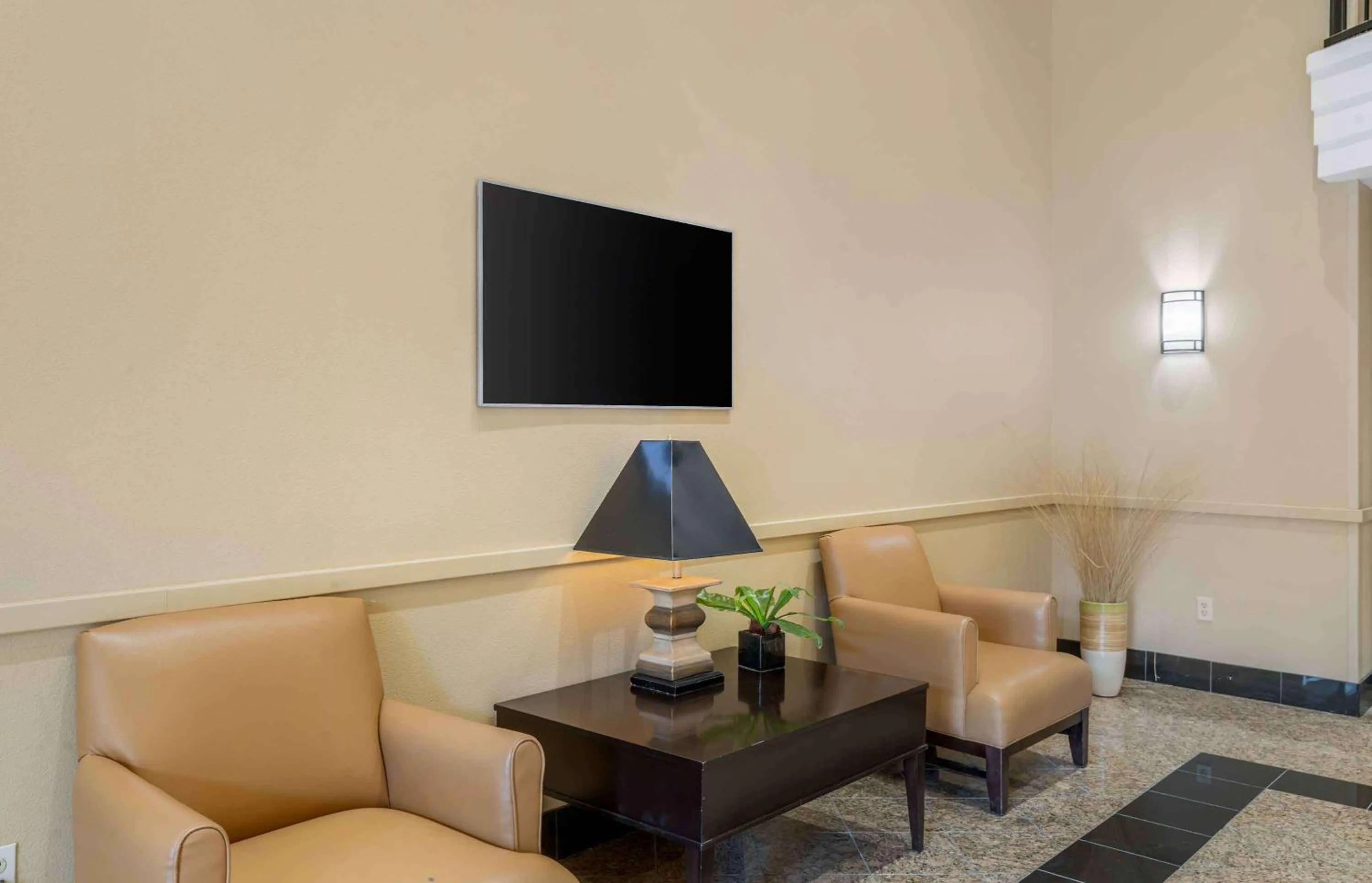 Lobby or reception in Extended Stay America Suites - Portland - Hillsboro