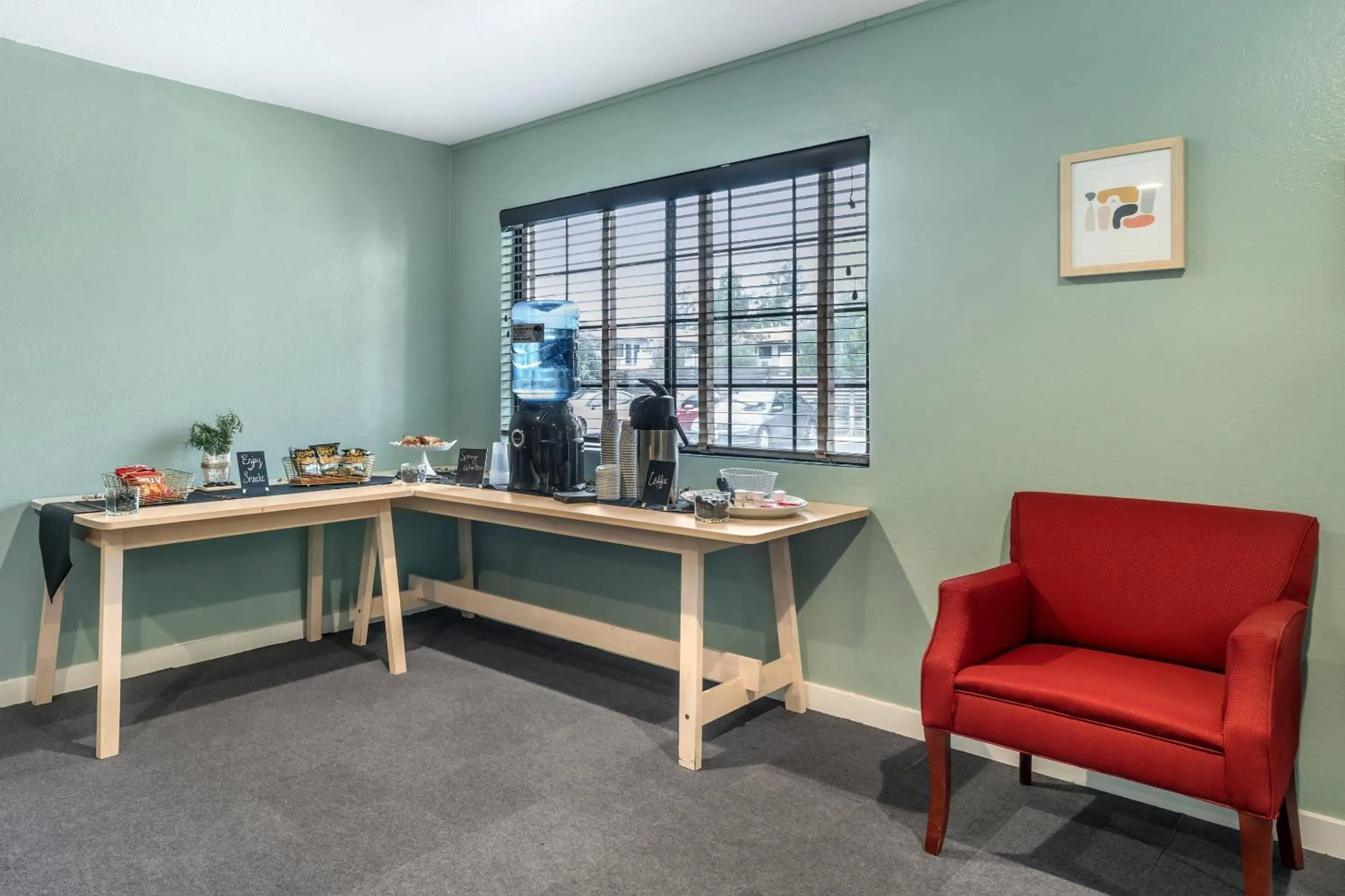 Meeting/conference room in The Sandman Santa Rosa Sonoma, an Ascend Collection Hotel