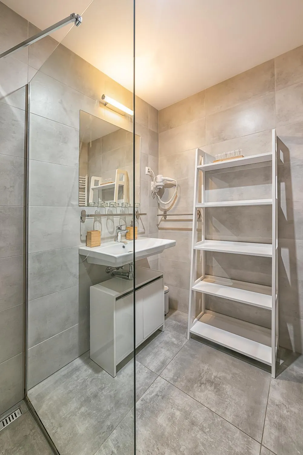 Bathroom in TIMEOUT City Hotel