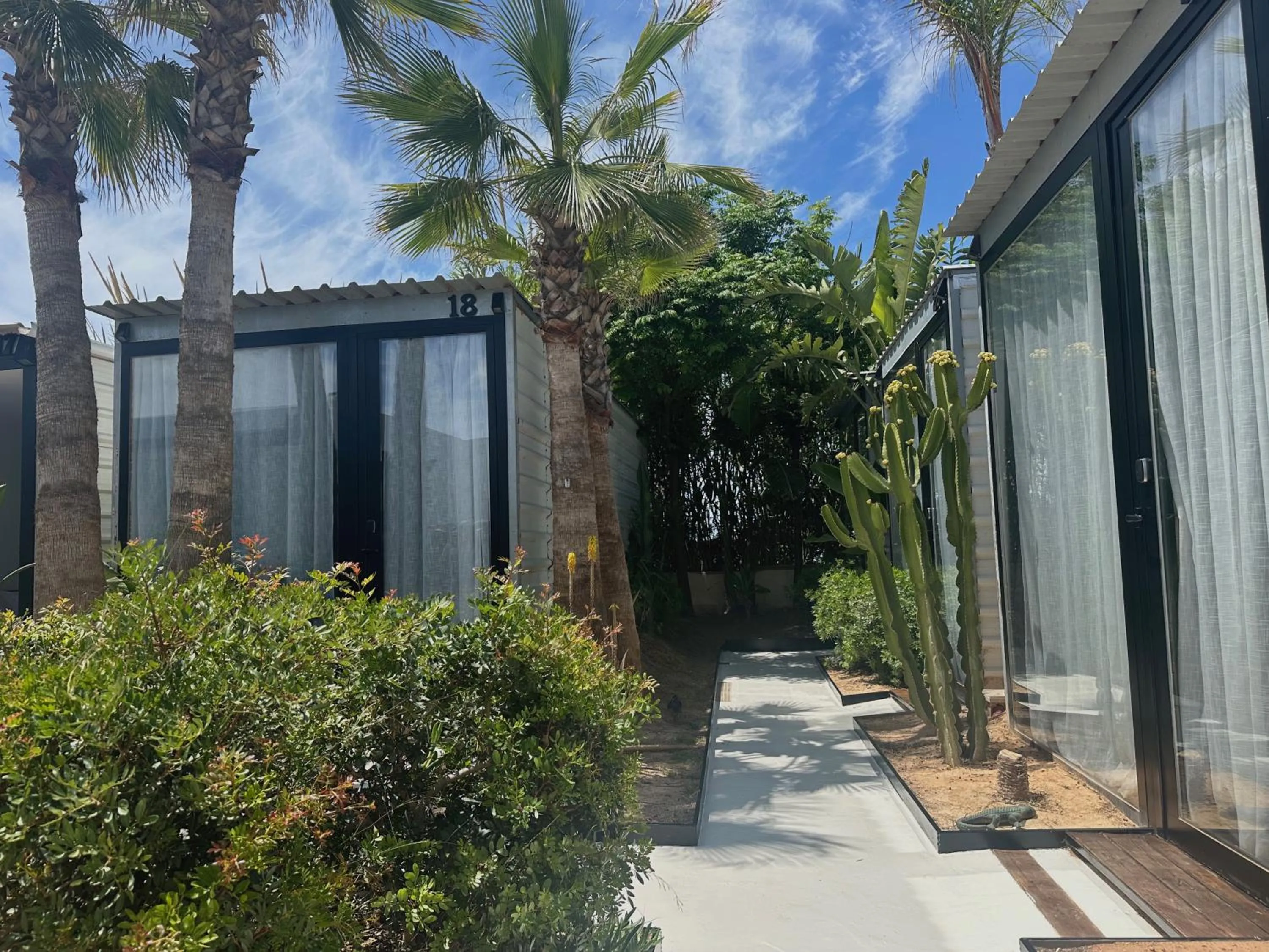 Garden in PAIISE Hotels