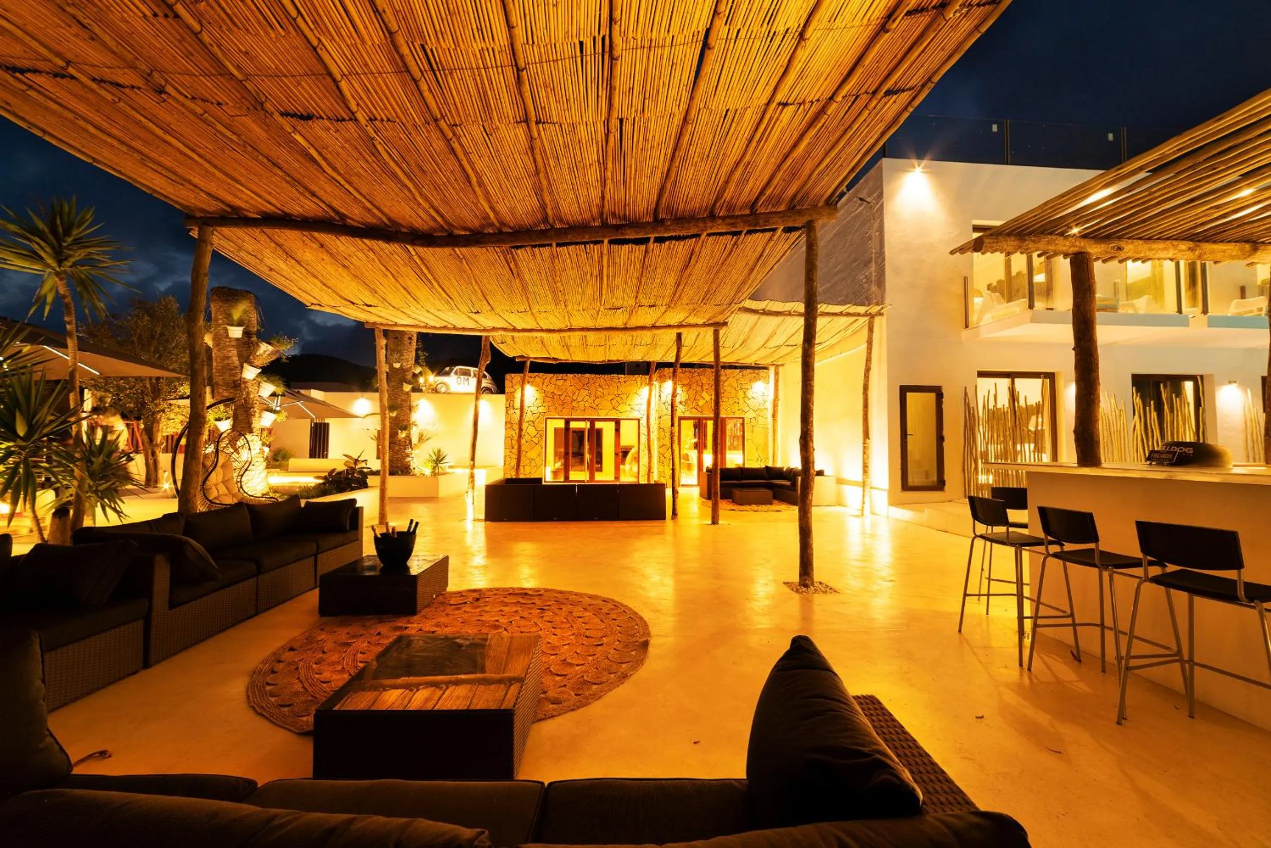 Lobby or reception in PAIISE Hotels