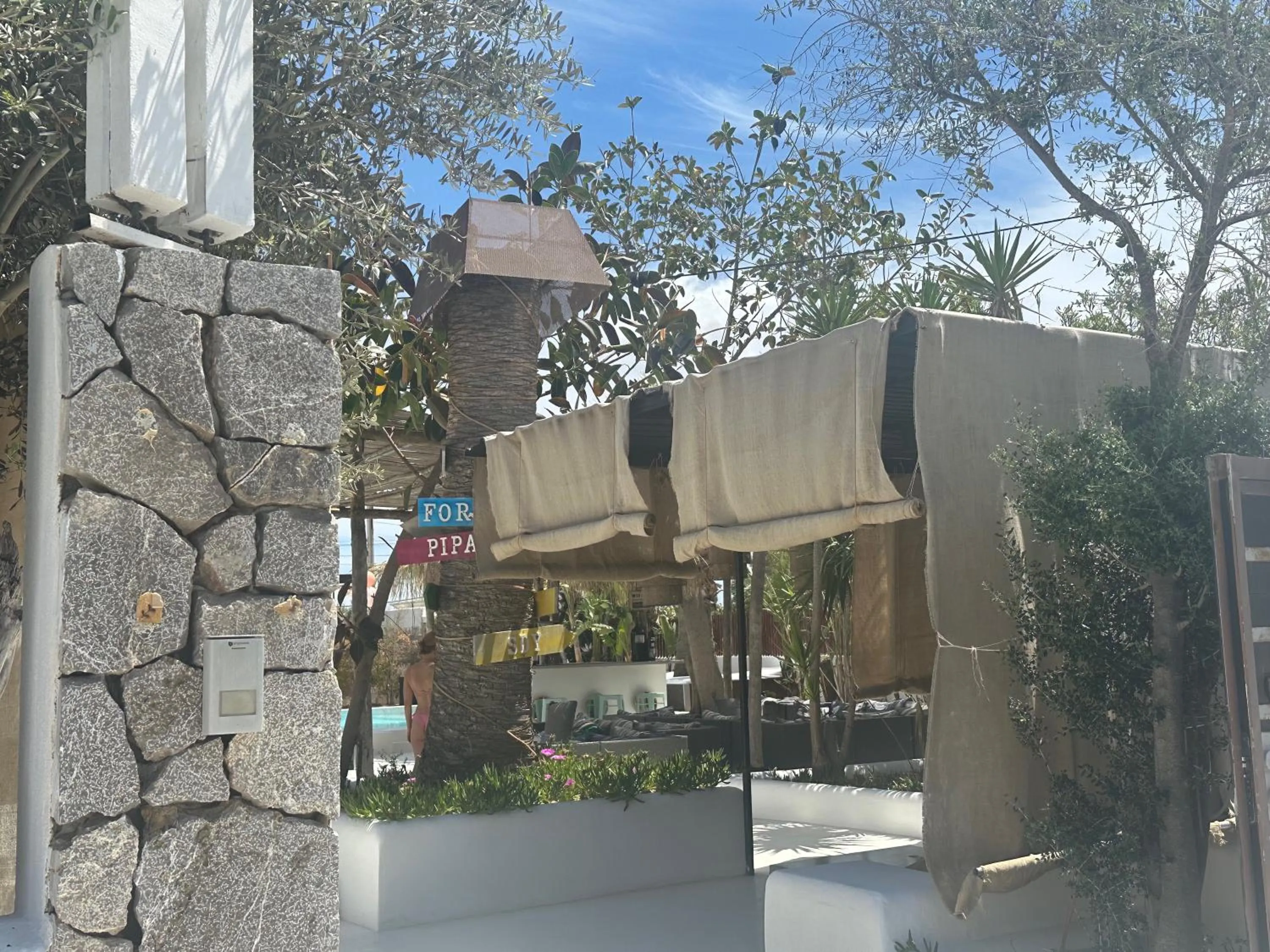 Seating area in PAIISE Hotels