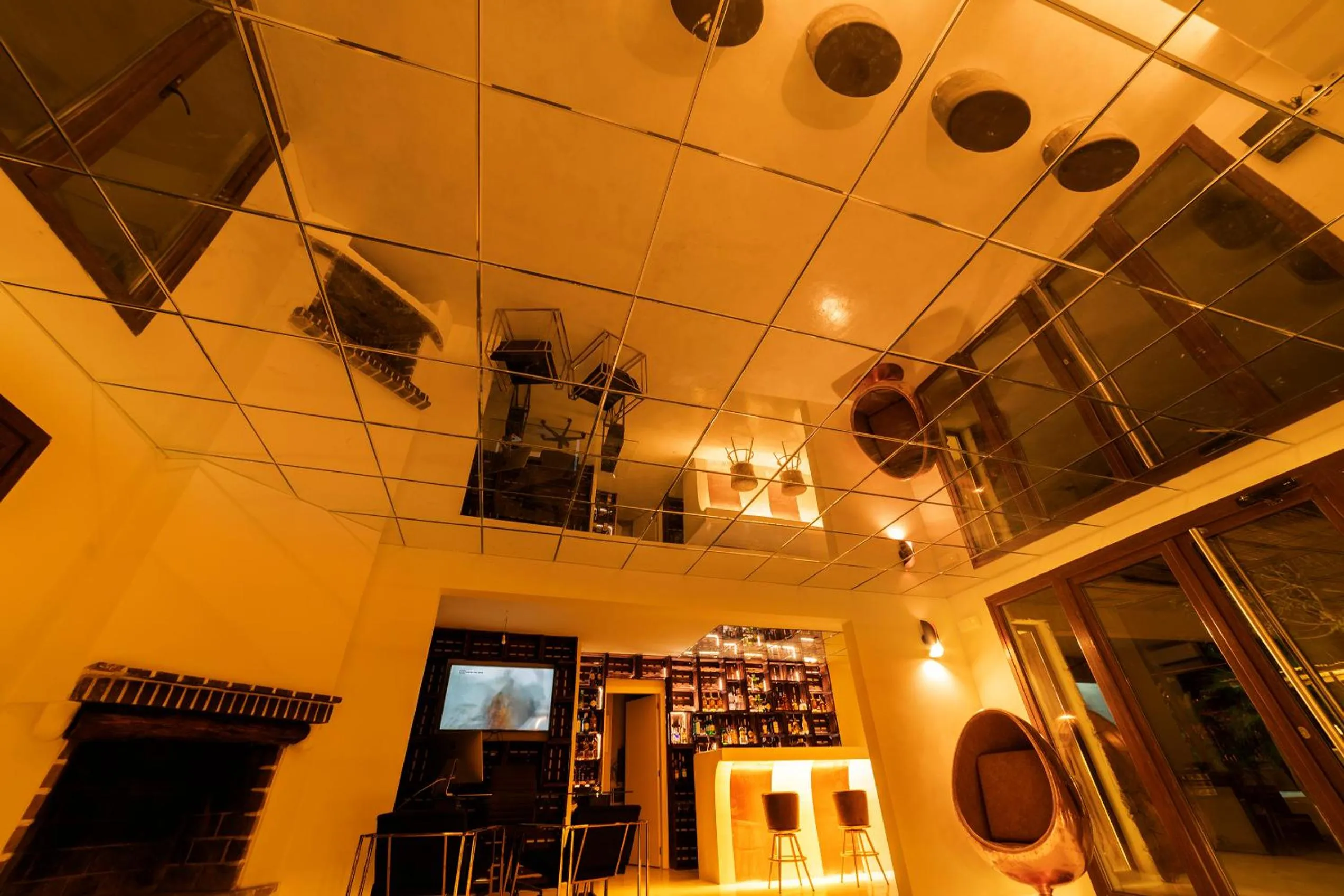 Lobby or reception in PAIISE Hotels