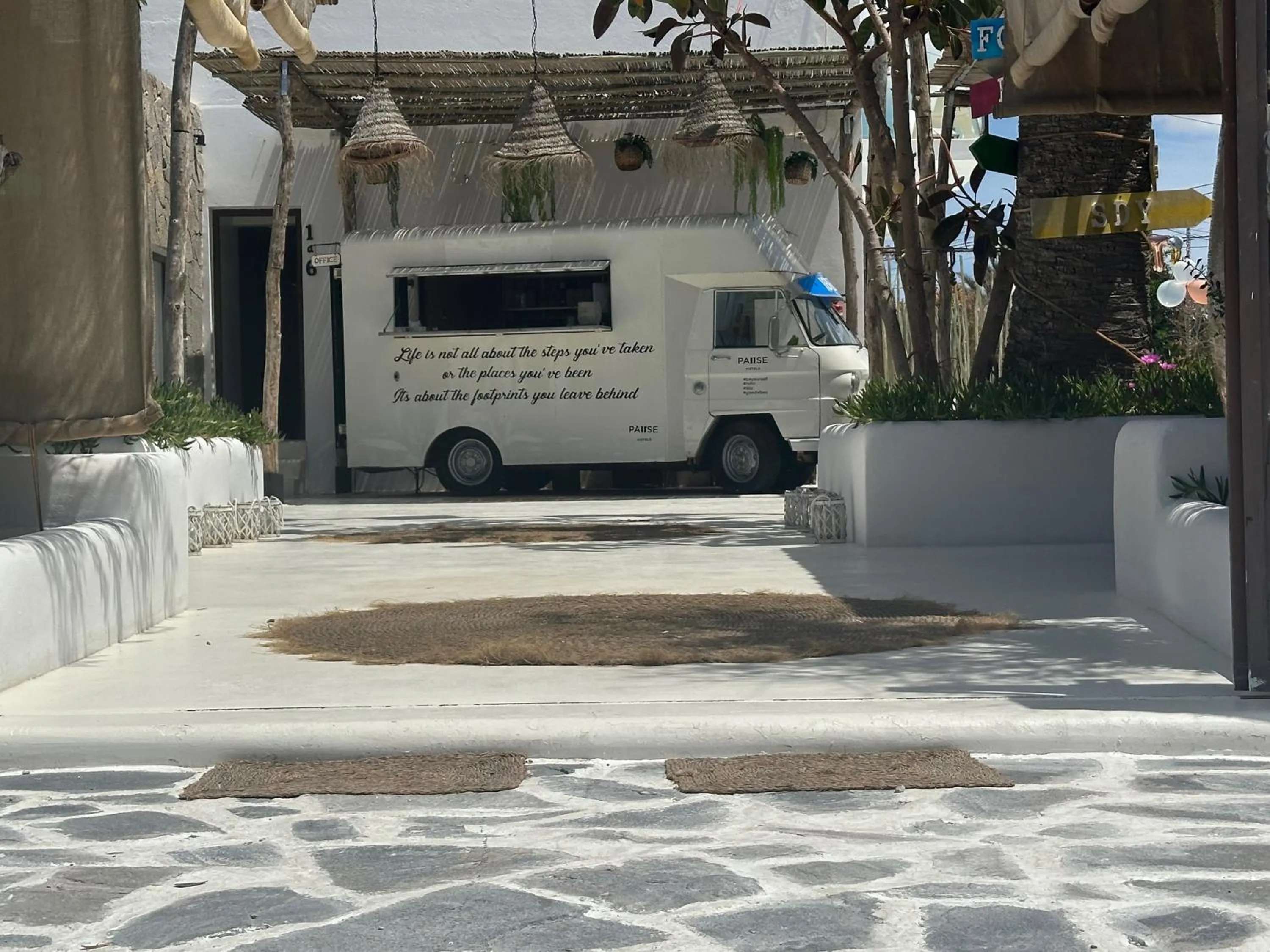 Lobby or reception in PAIISE Hotels