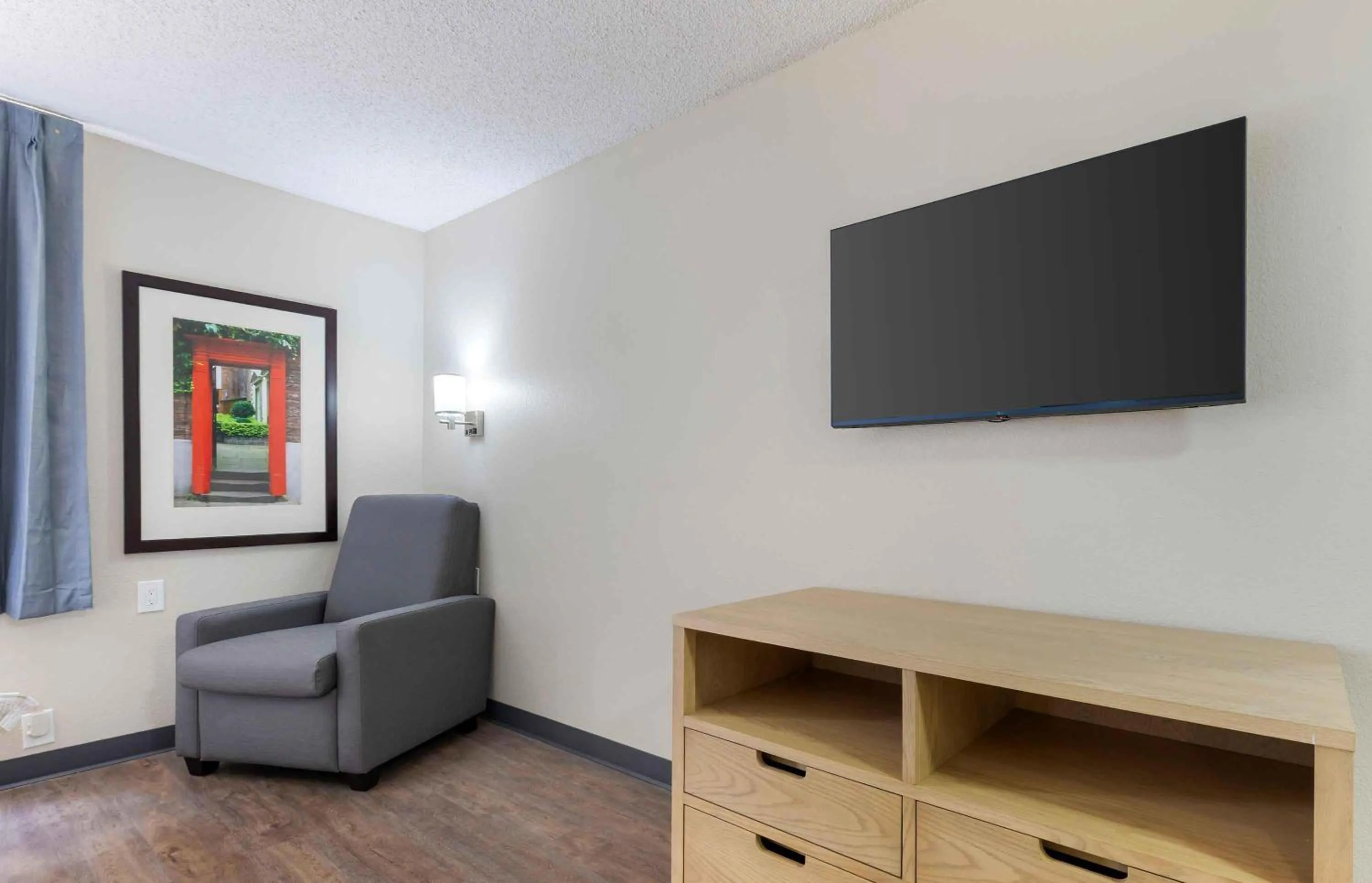 Bedroom in Extended Stay America Suites - Arlington - Six Flags