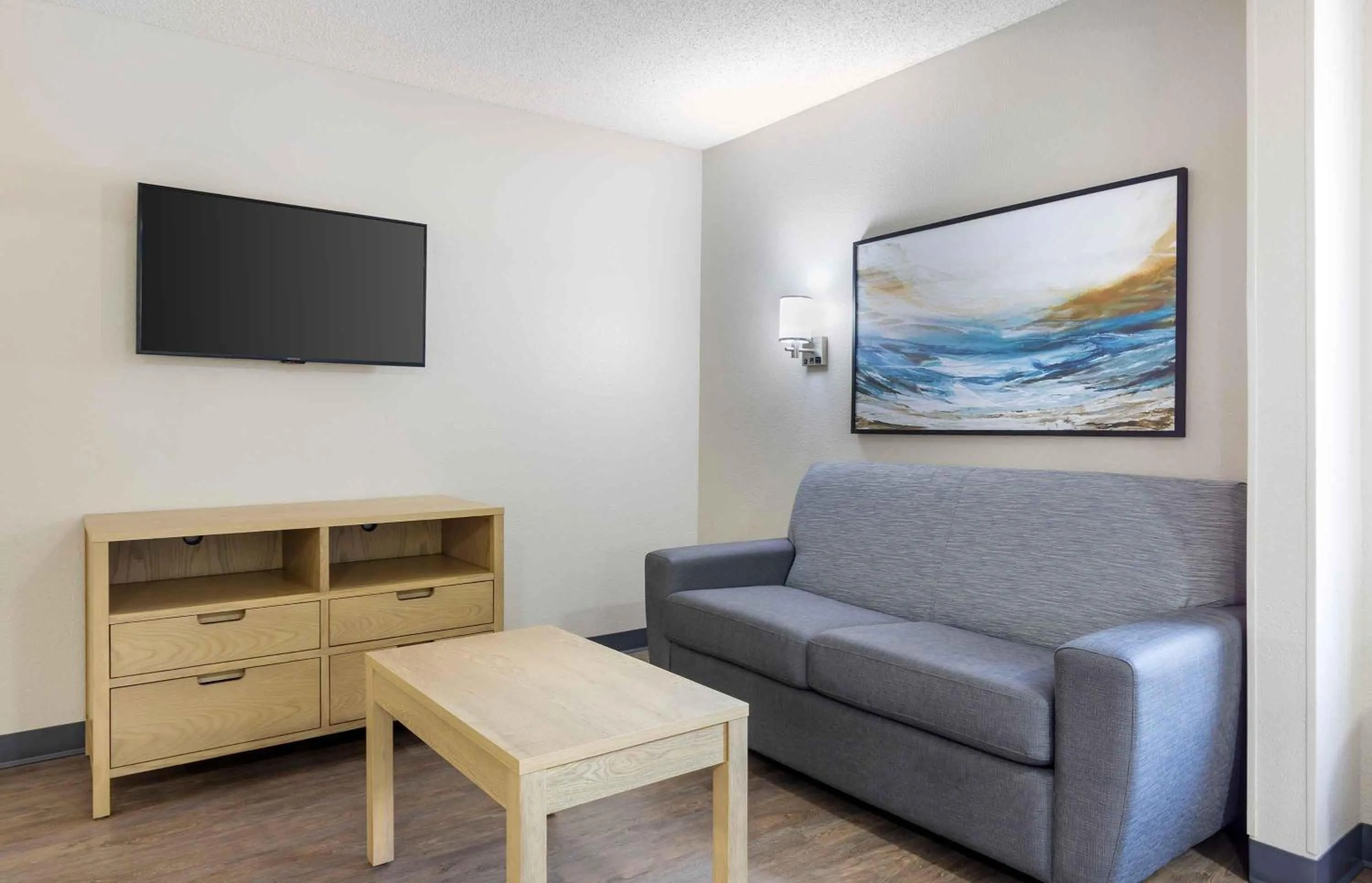 Bedroom in Extended Stay America Suites - Arlington - Six Flags