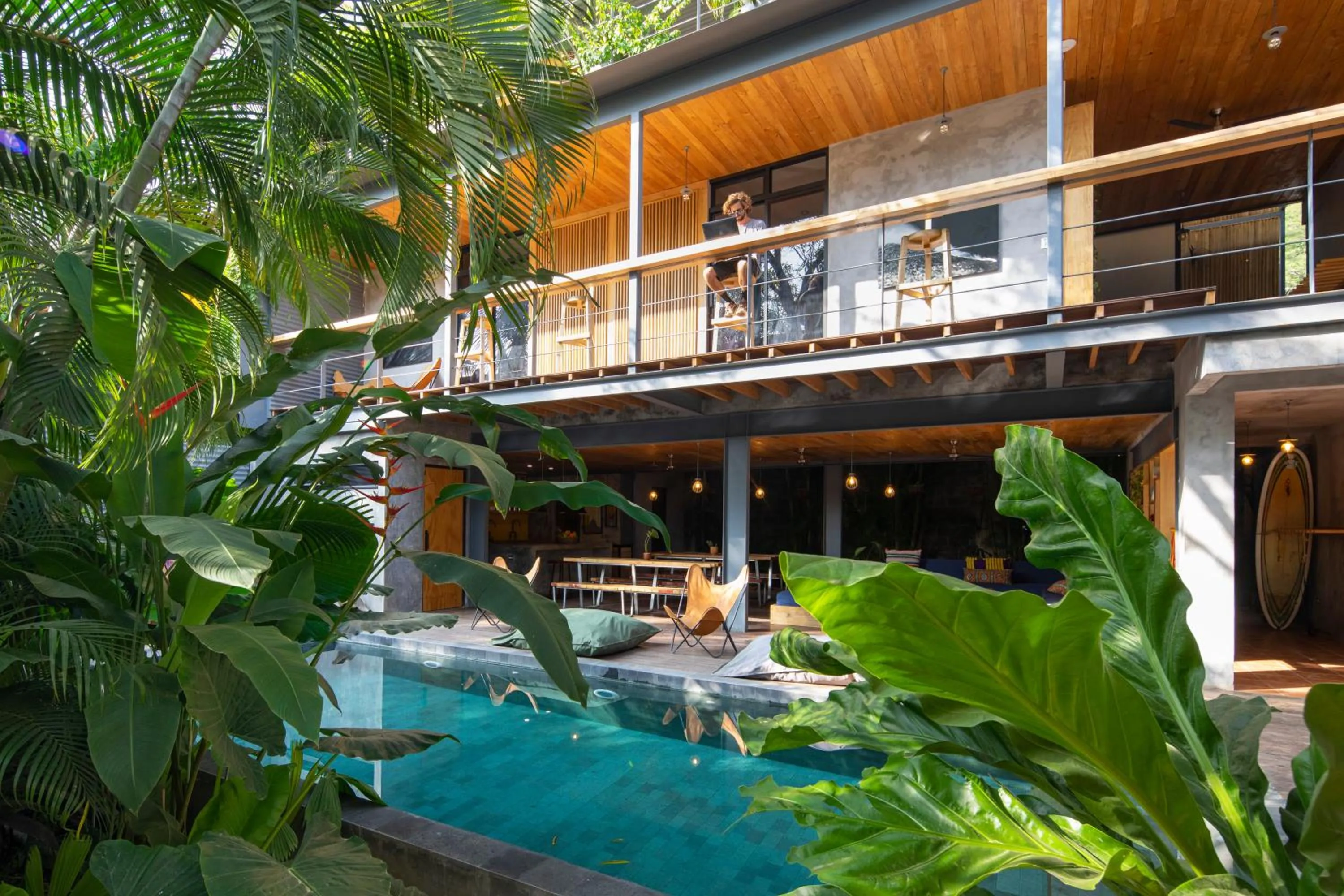 Property building in Somos