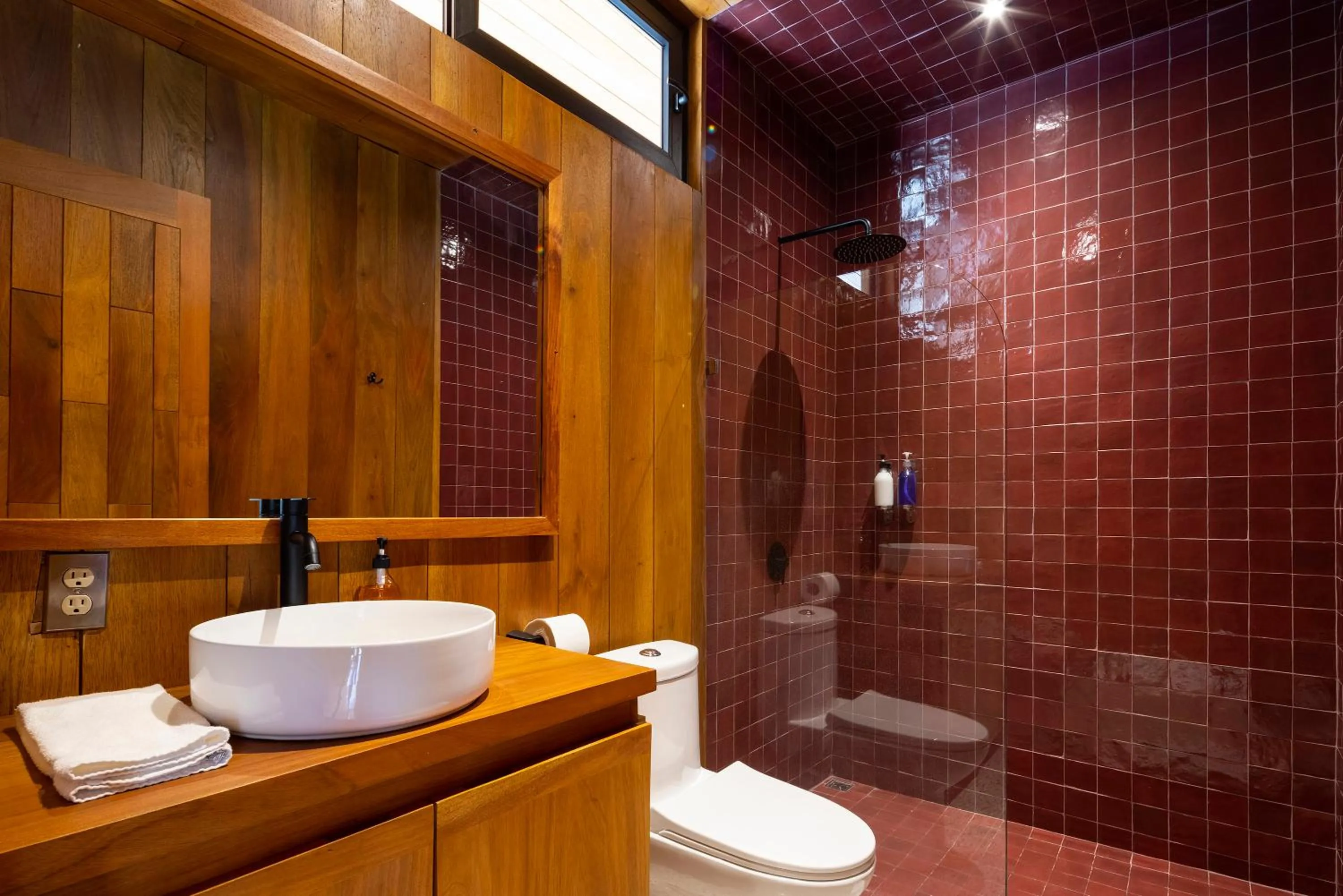 Bathroom in Somos