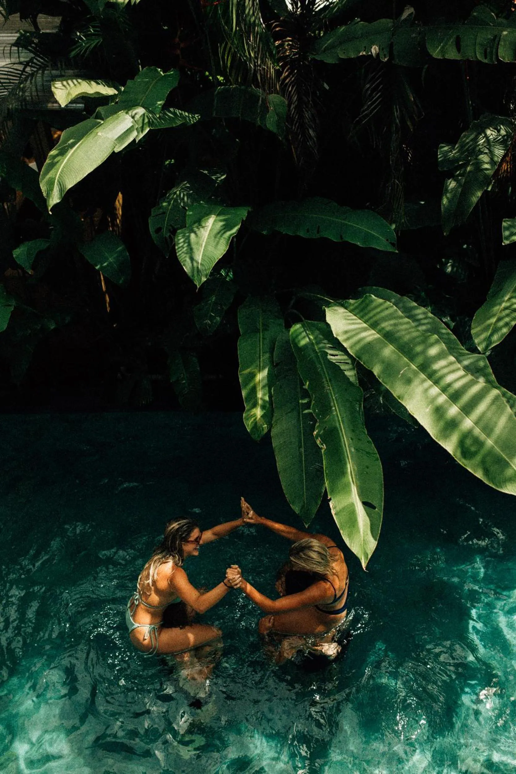 Pool view in Somos