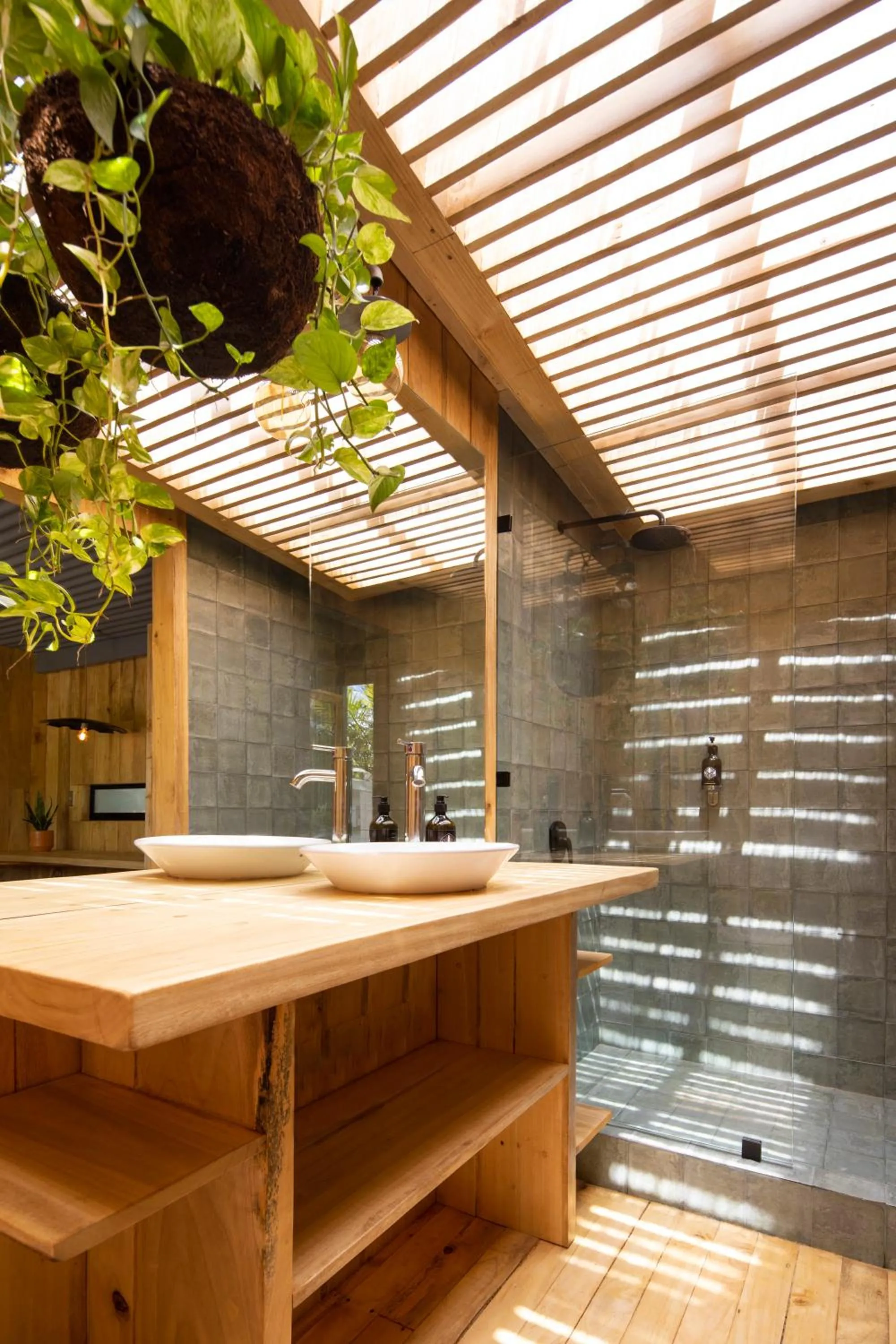 Bathroom in Somos