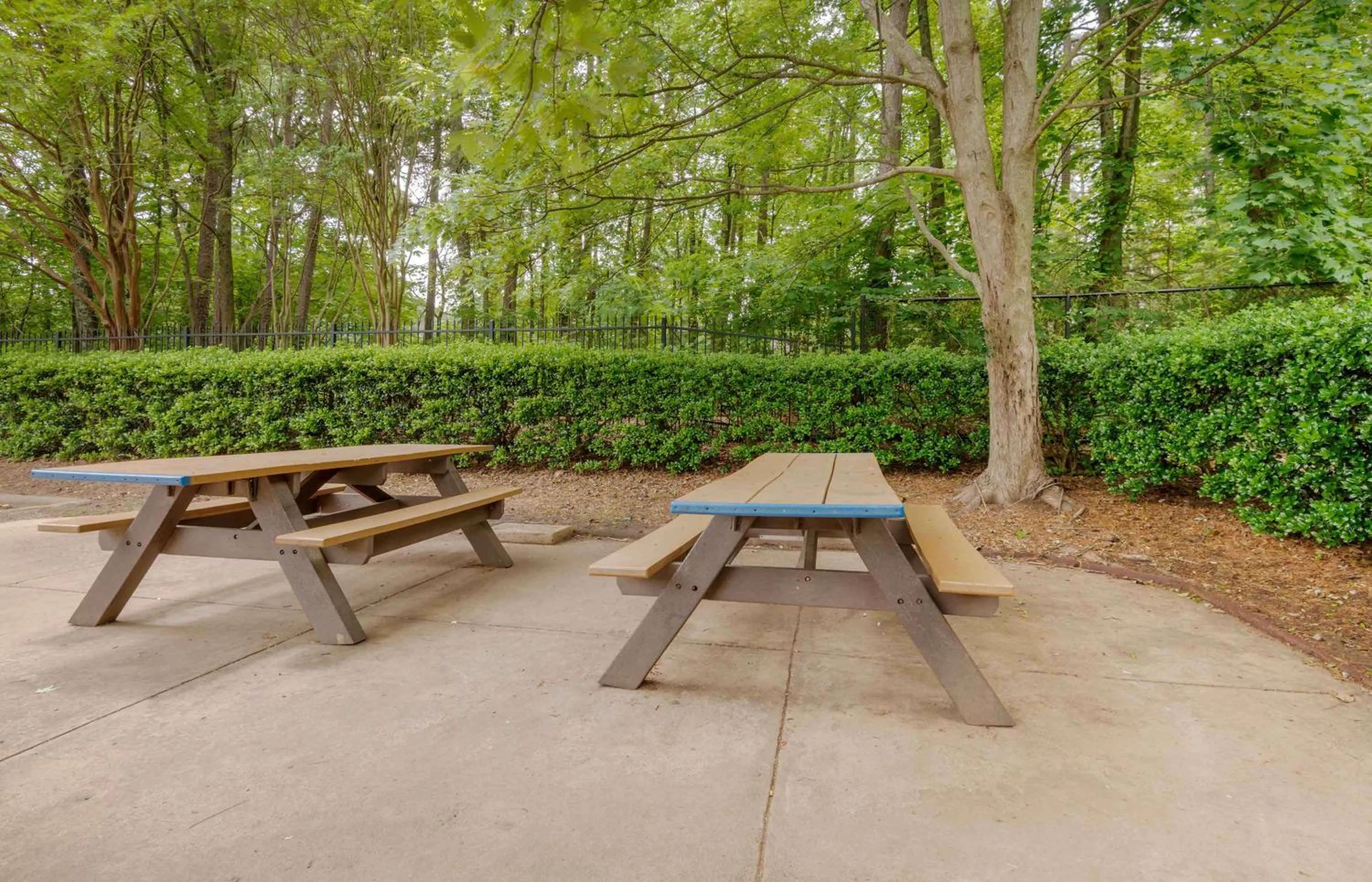 Property building in Extended Stay America Select Suites - Charlotte - Airport