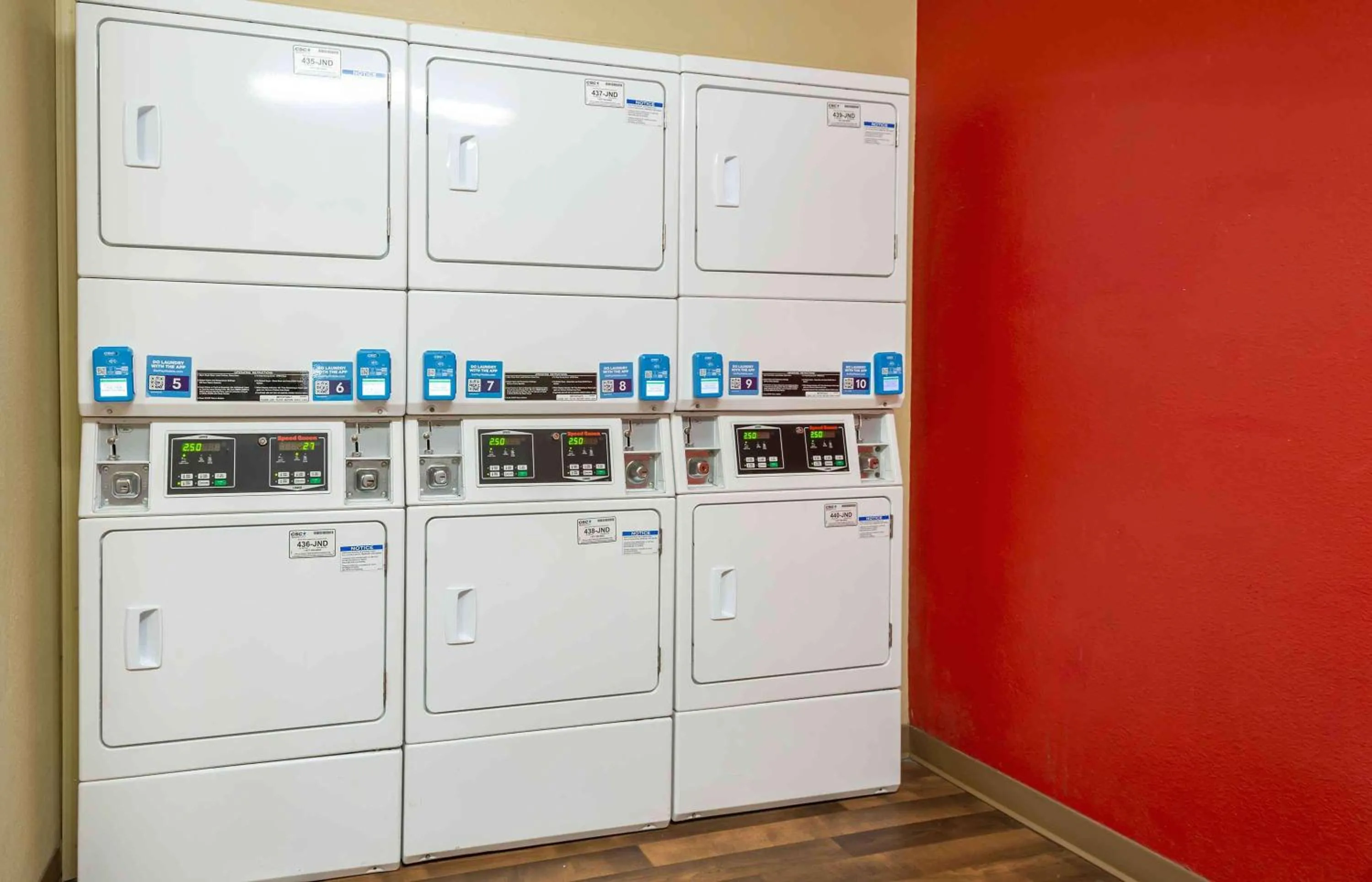 Property building in Extended Stay America Suites - Secaucus - Meadowlands