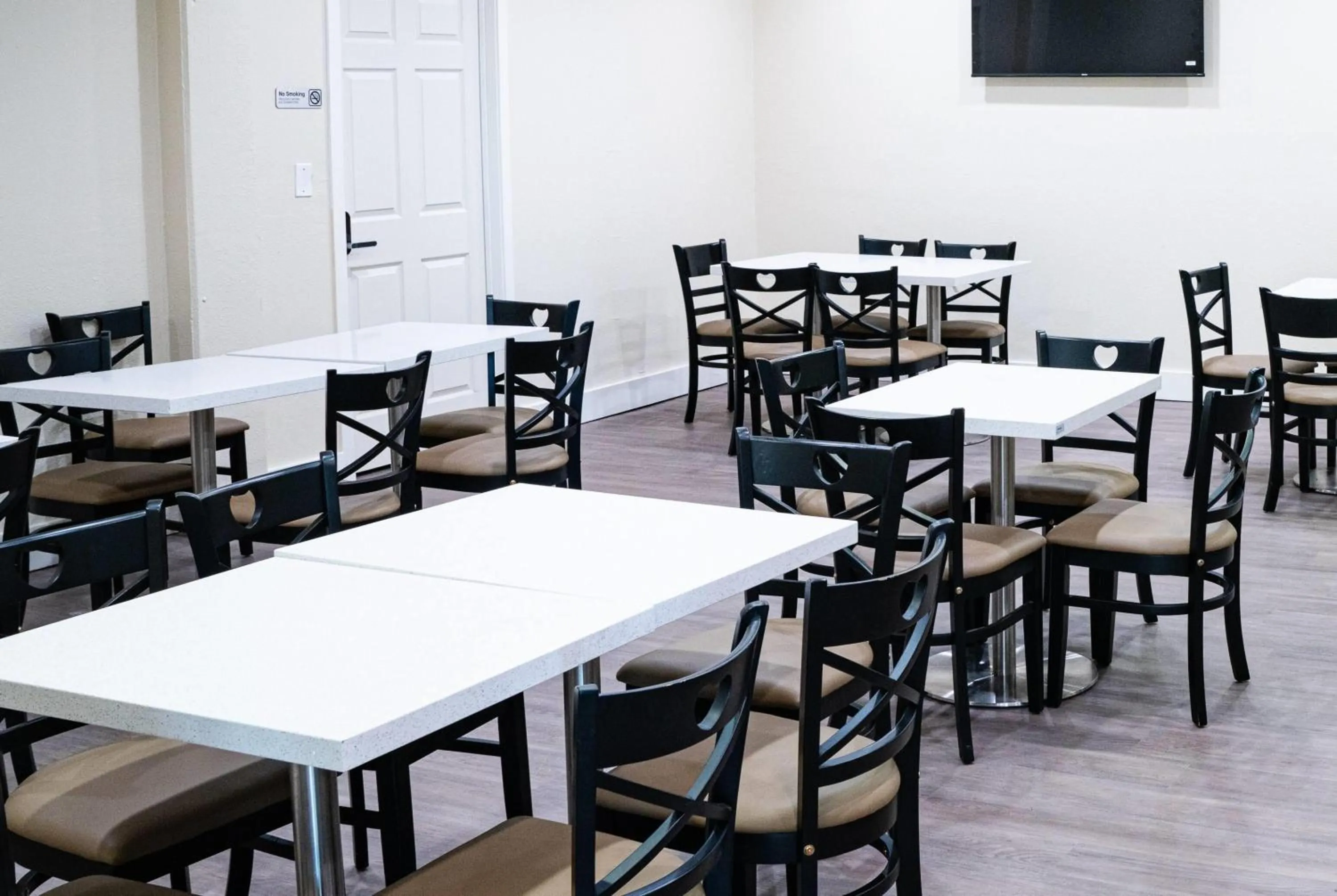 Restaurant/places to eat in Baymont by Wyndham Corpus Christi Airport