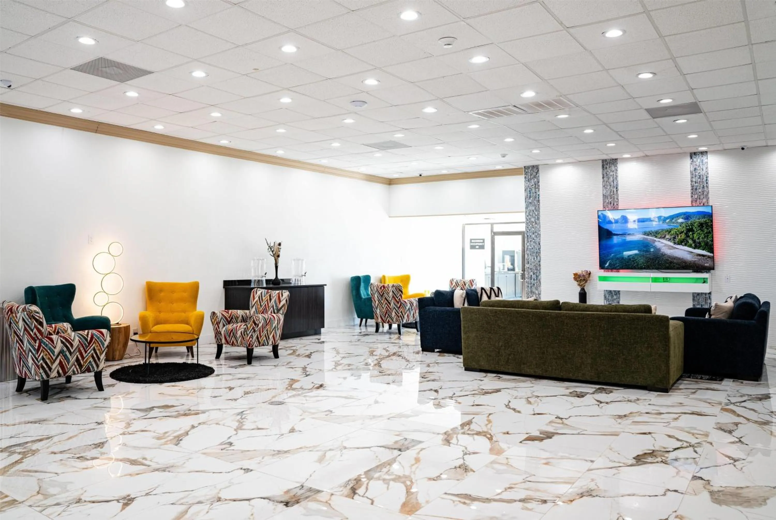 Lobby or reception in Baymont by Wyndham Corpus Christi Airport