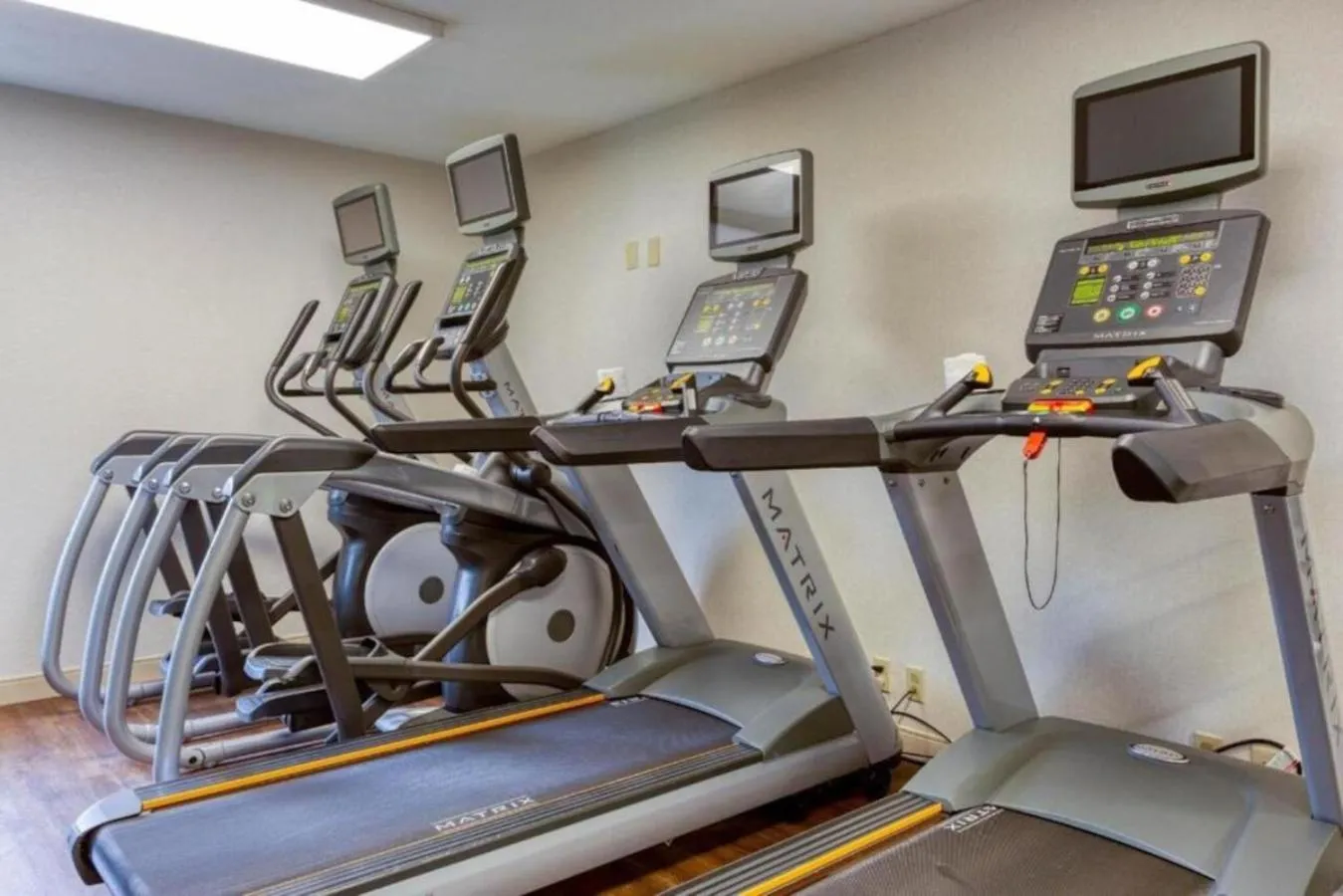 Fitness centre/facilities in Heritage Inn & Suites St Louis Fenton, Trademark by Wyndham