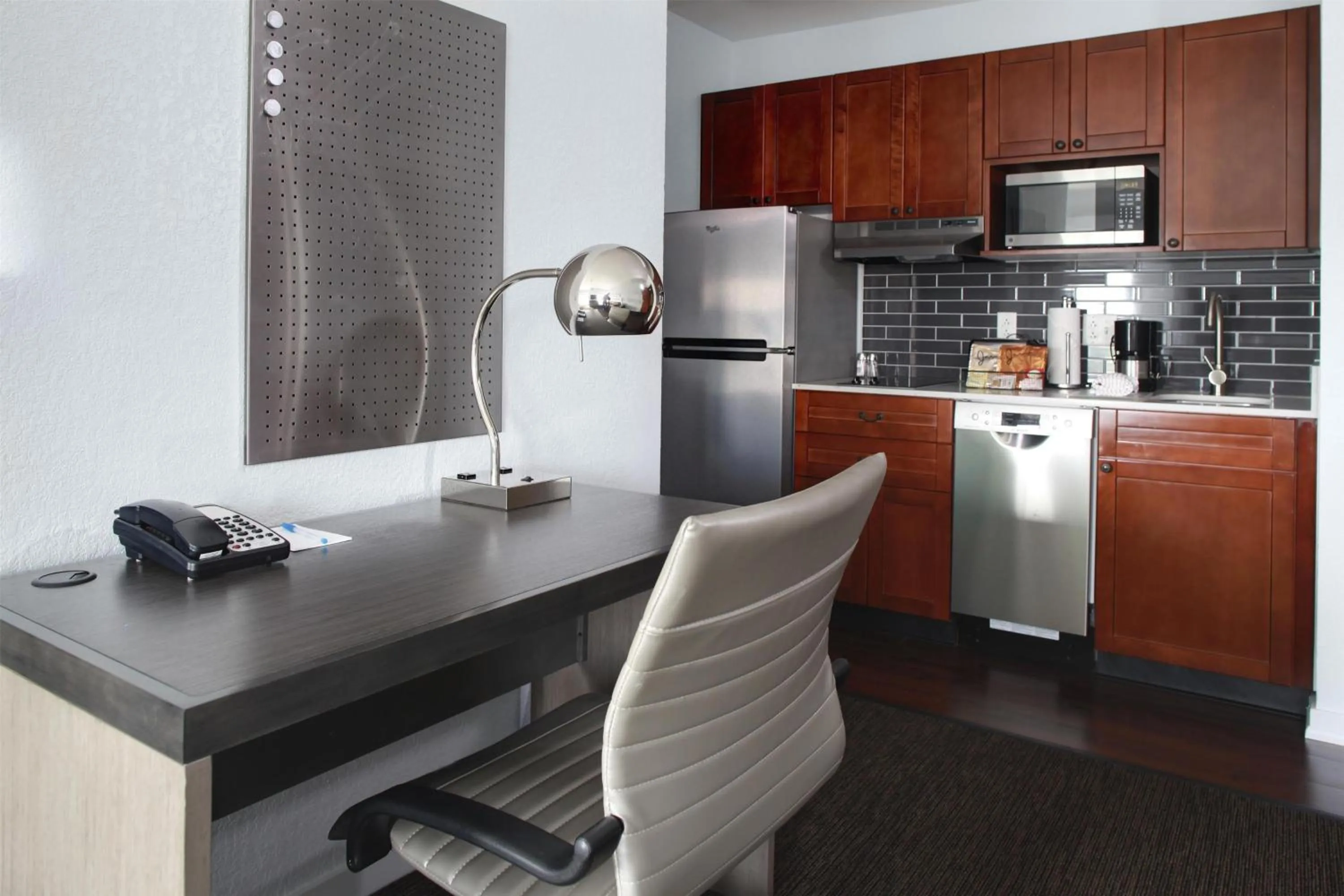 Kitchen or kitchenette in Hyatt House Branchburg - Bridgewater