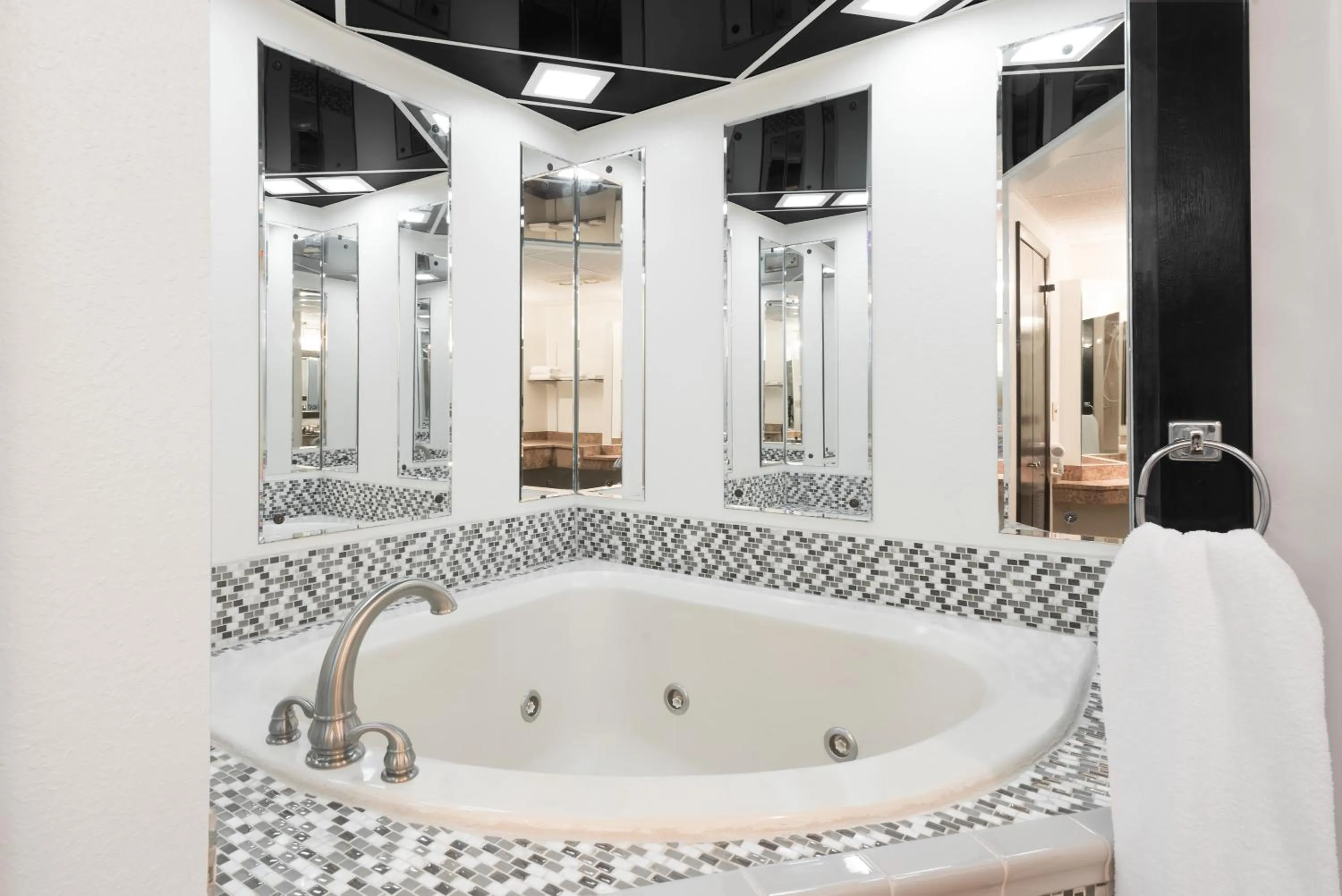 Bathroom in Days Inn by Wyndham St Clairsville