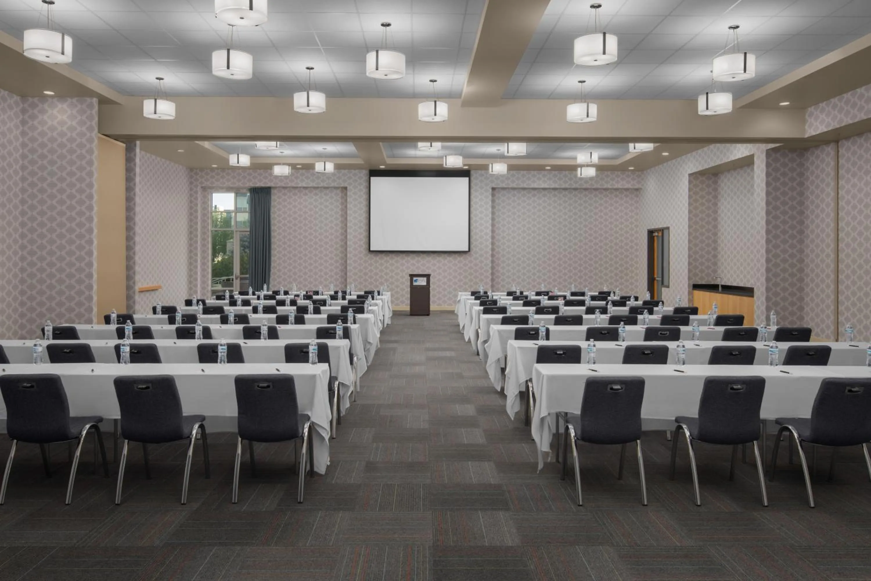 Banquet/Function facilities in Aloft Broomfield Denver