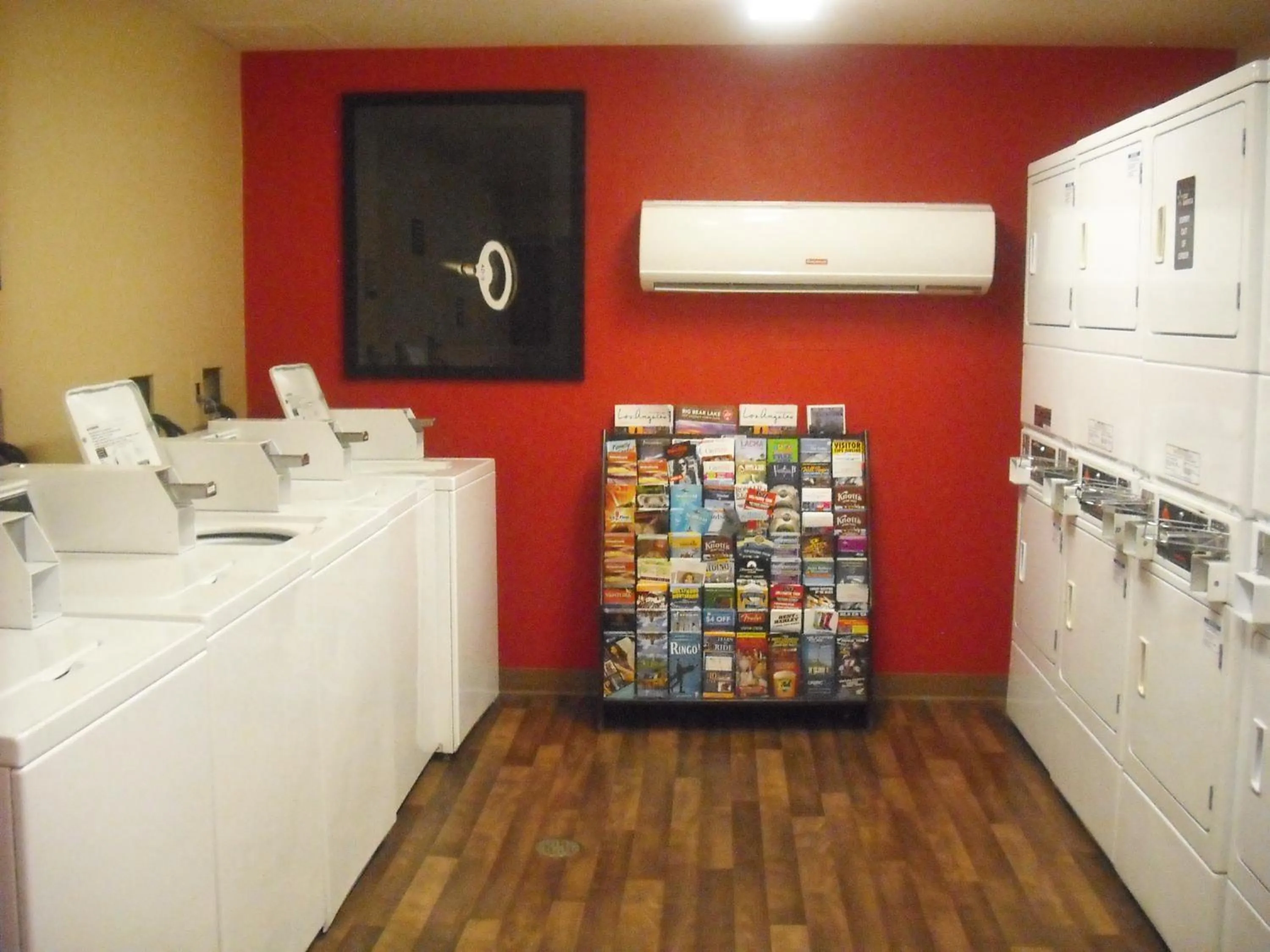 Area and facilities in Extended Stay America Suites - Los Angeles - Burbank Airport