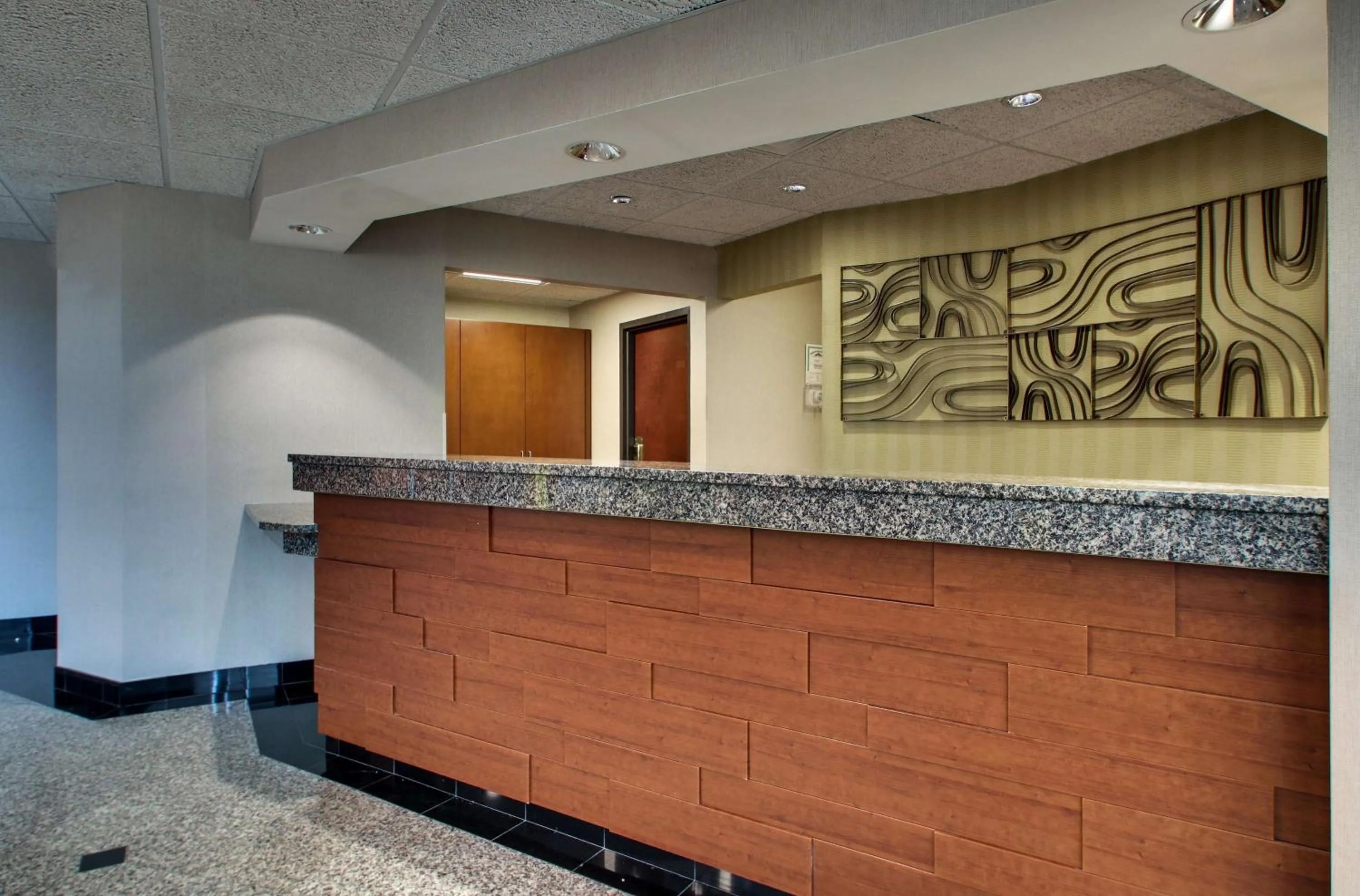 Lobby or reception in Drury Inn & Suites Bowling Green