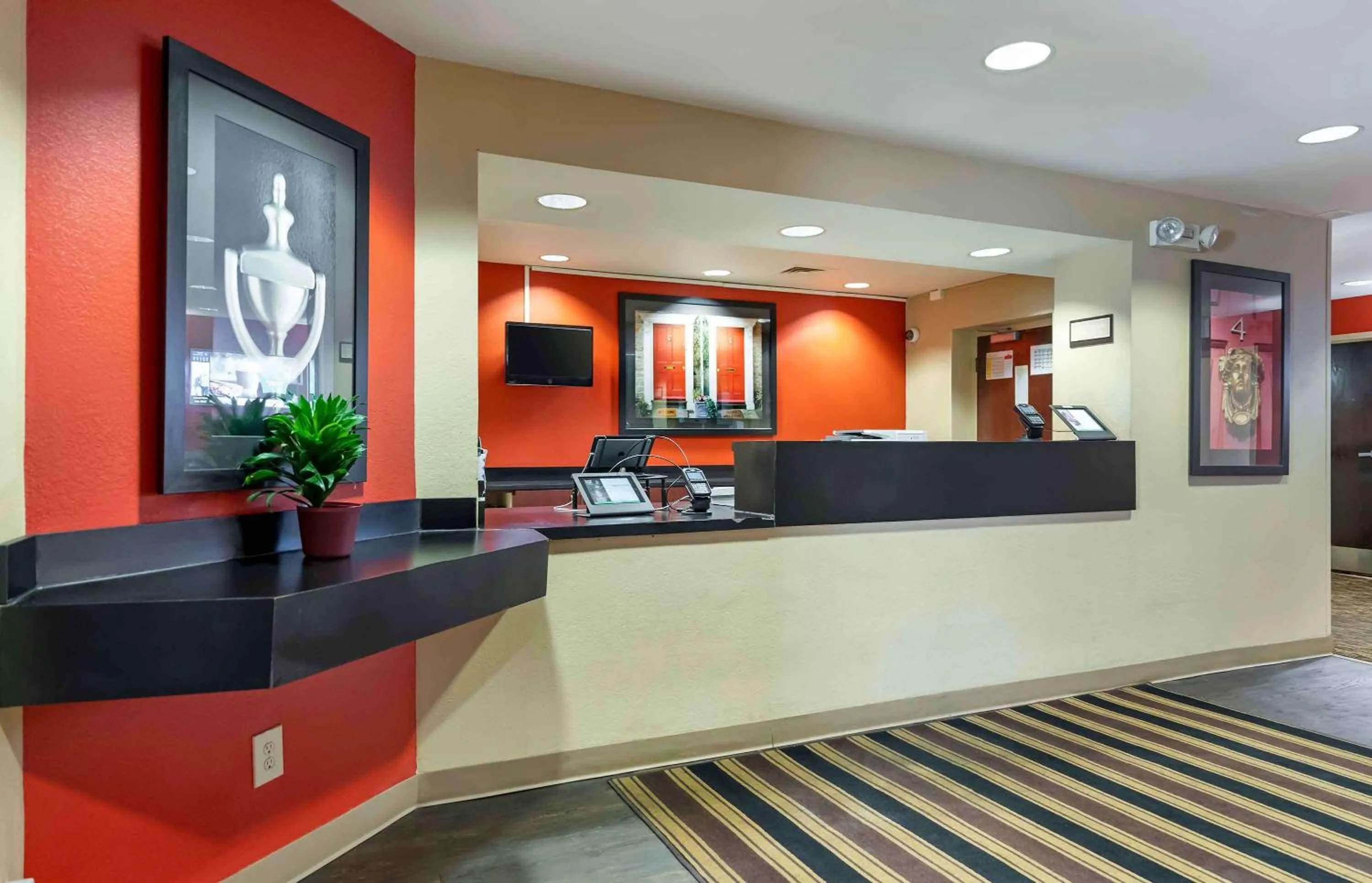 Lobby or reception in Extended Stay America Suites - Chicago - Skokie