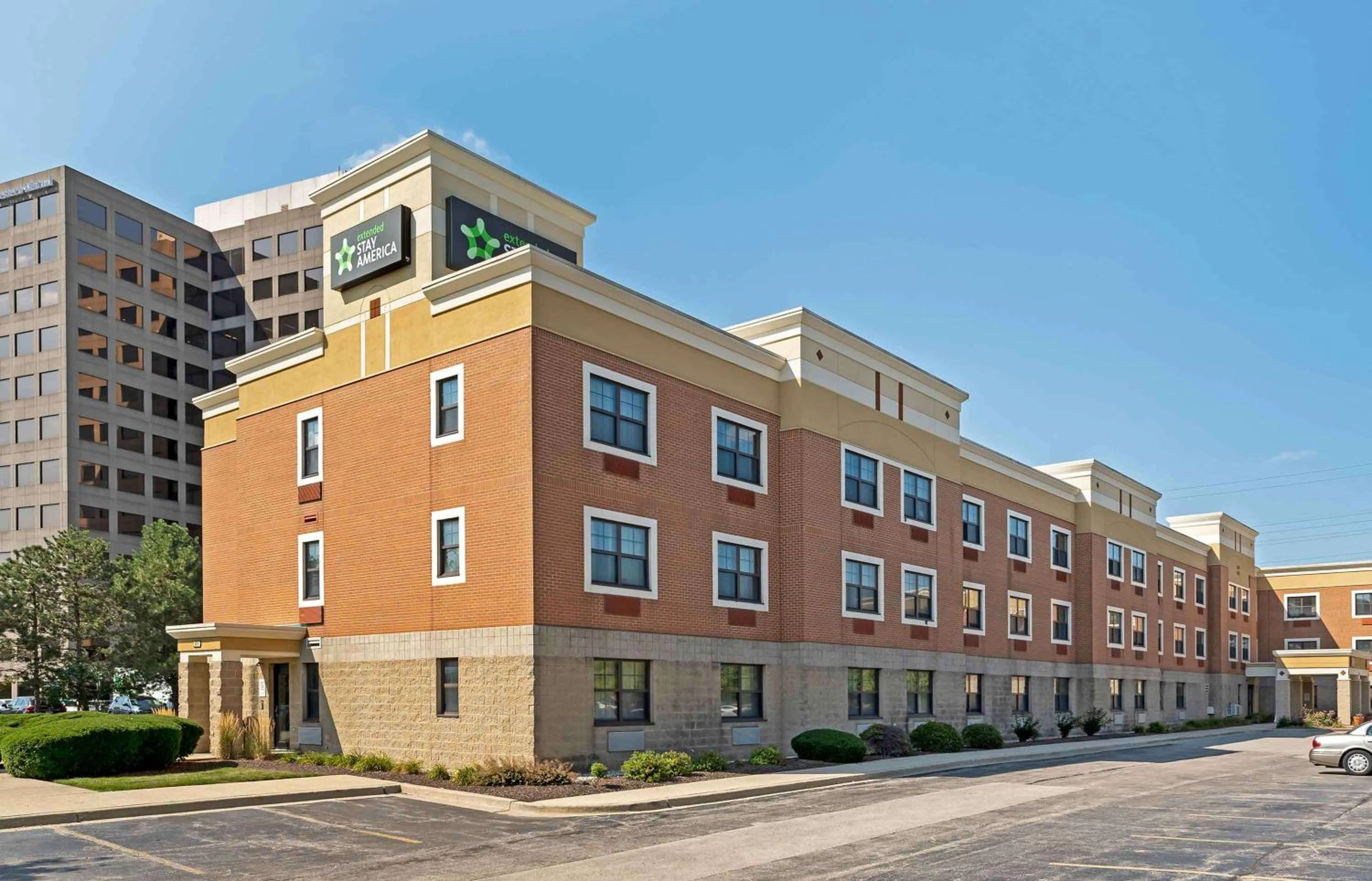 Property building in Extended Stay America Suites - Chicago - Skokie