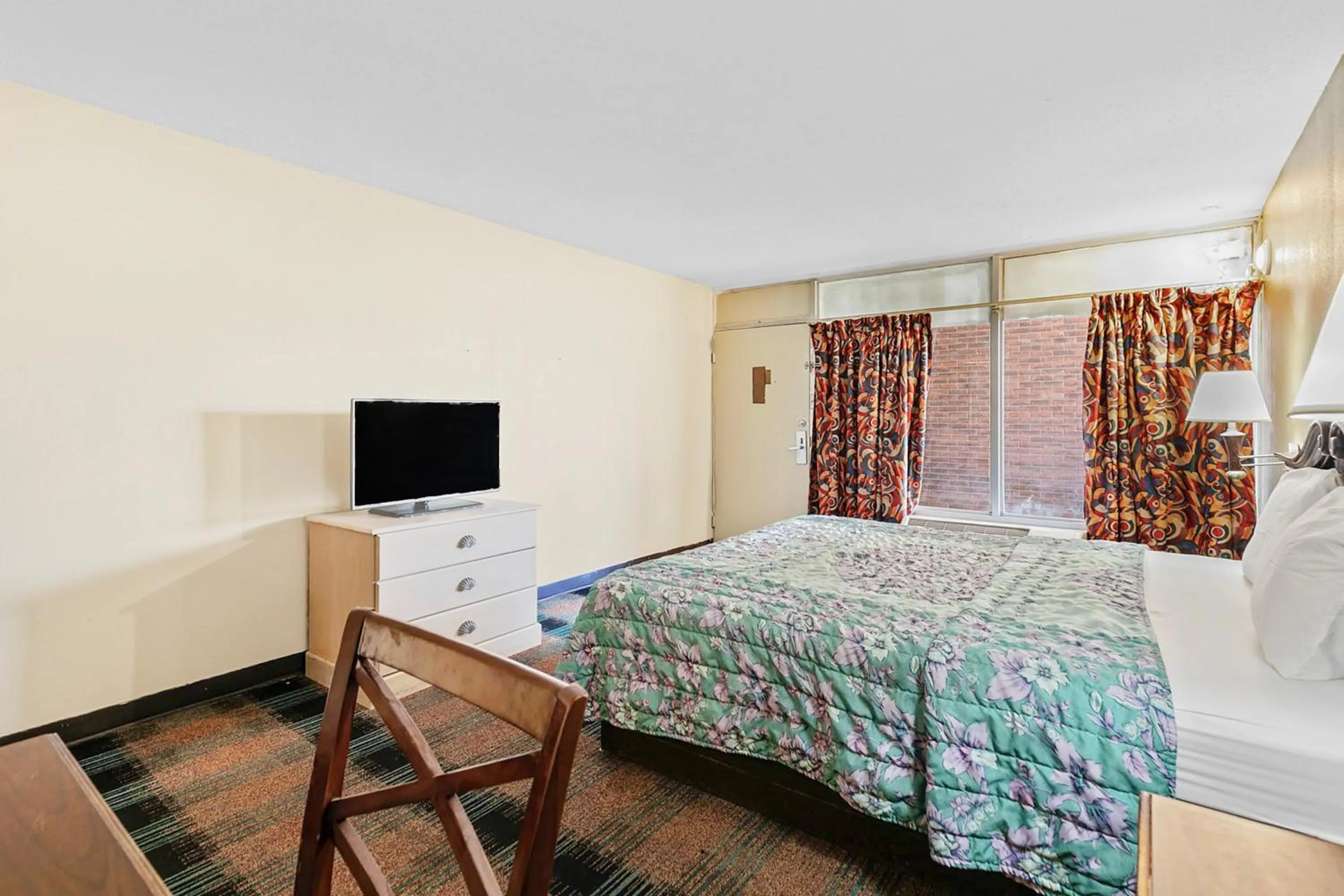 Bedroom, Bed in Hotel O Star Motel Hattiesburg HWY 49