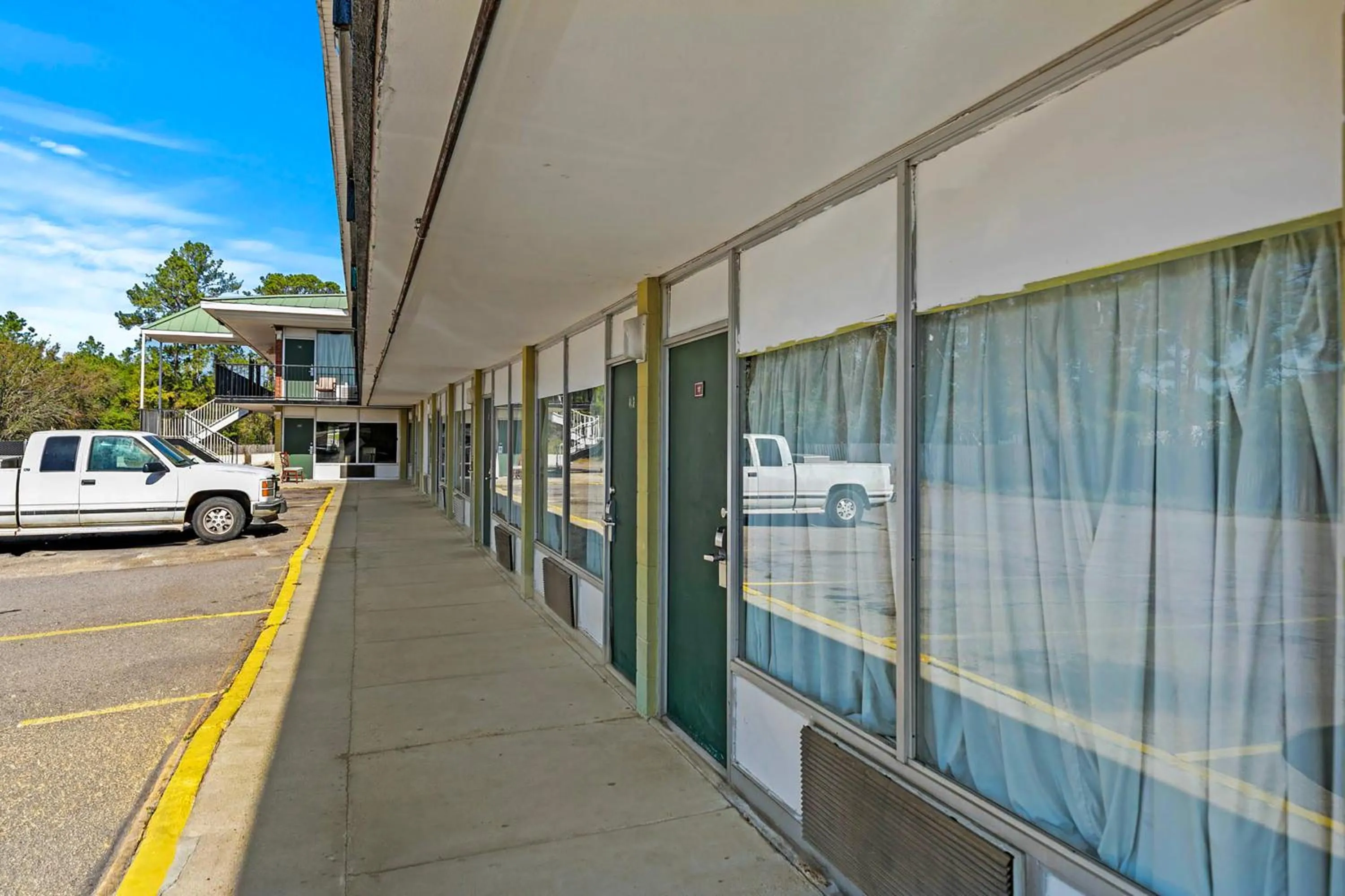 Parking in Hotel O Star Motel Hattiesburg HWY 49