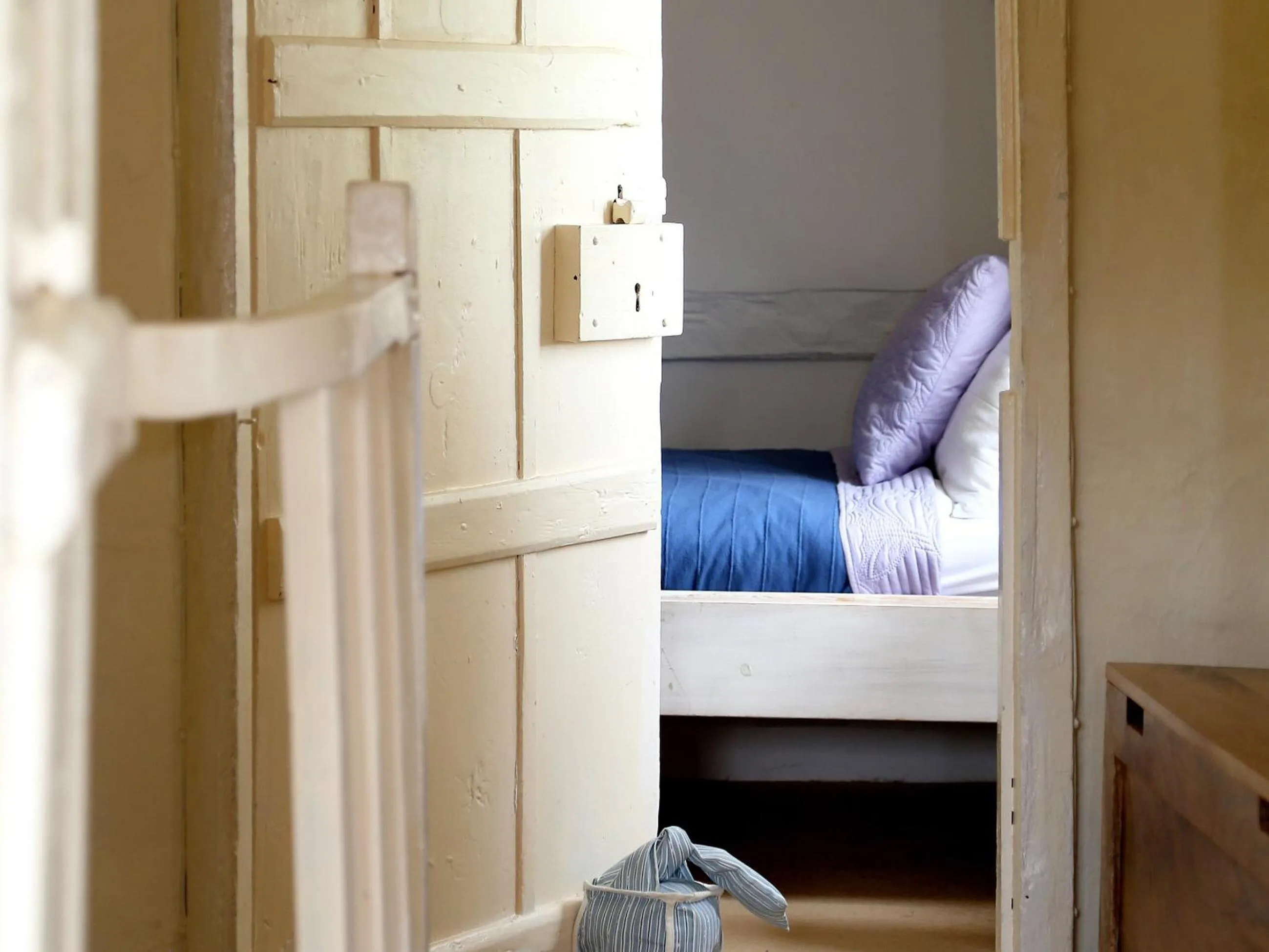 Property building, Bed in Box Cottage