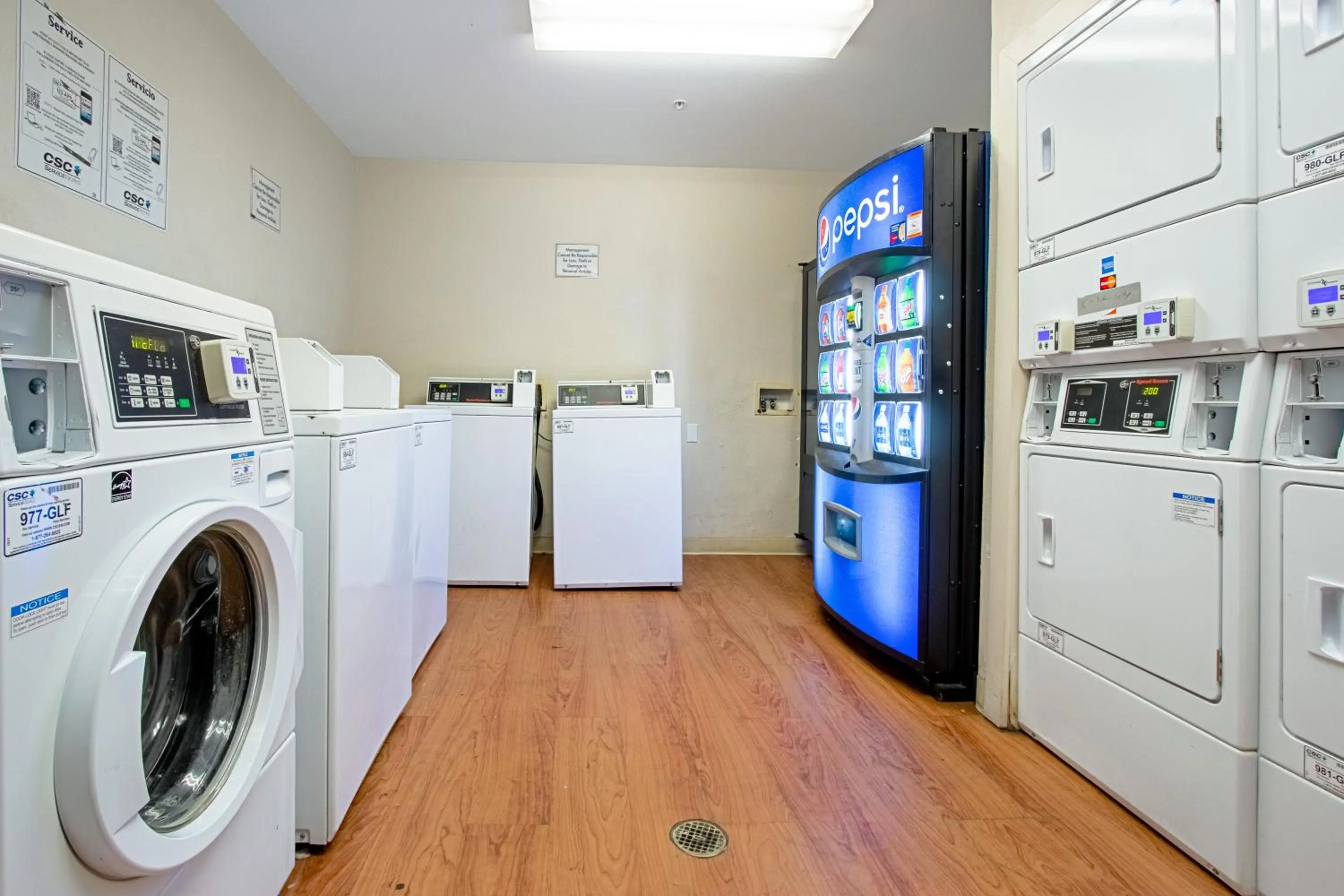 Other in HomeTowne Studios by Red Roof Phoenix - Dunlap Ave